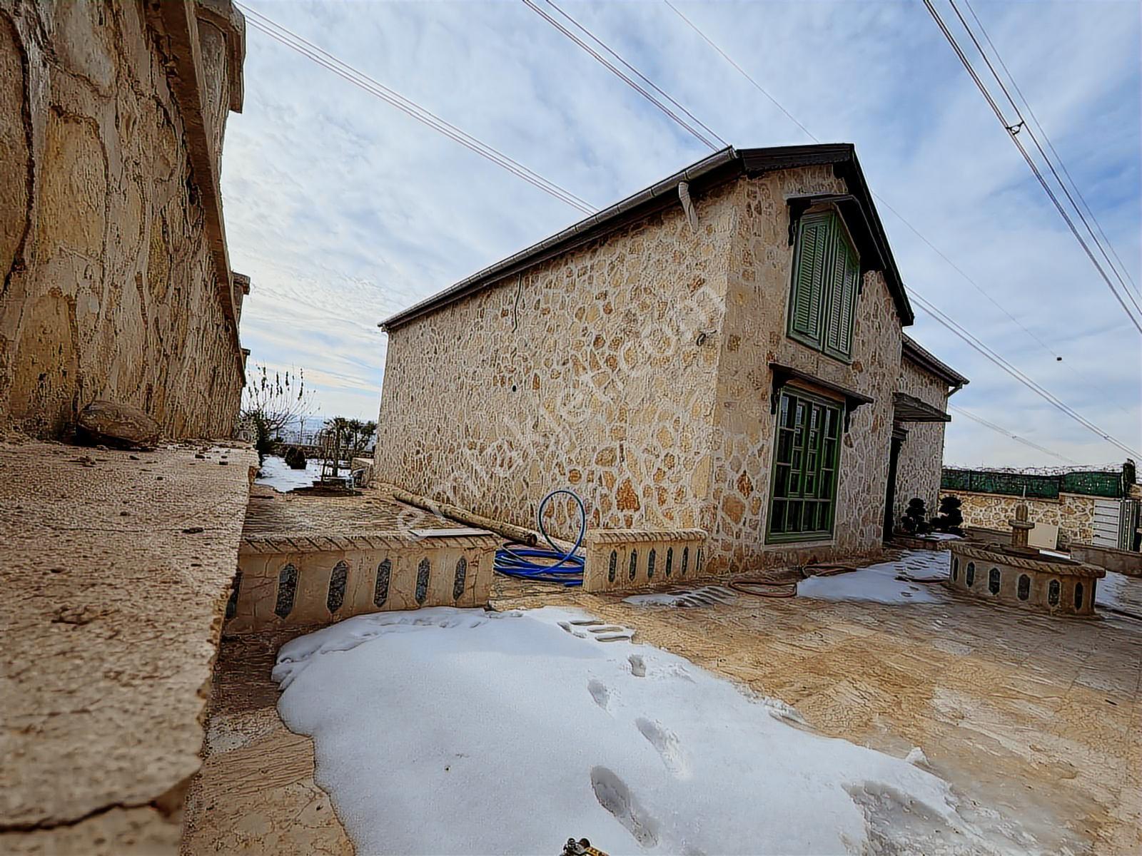 World İlkevim'den Çamlıyayla'da Havuzlu Satılık Villa - Görsel 21