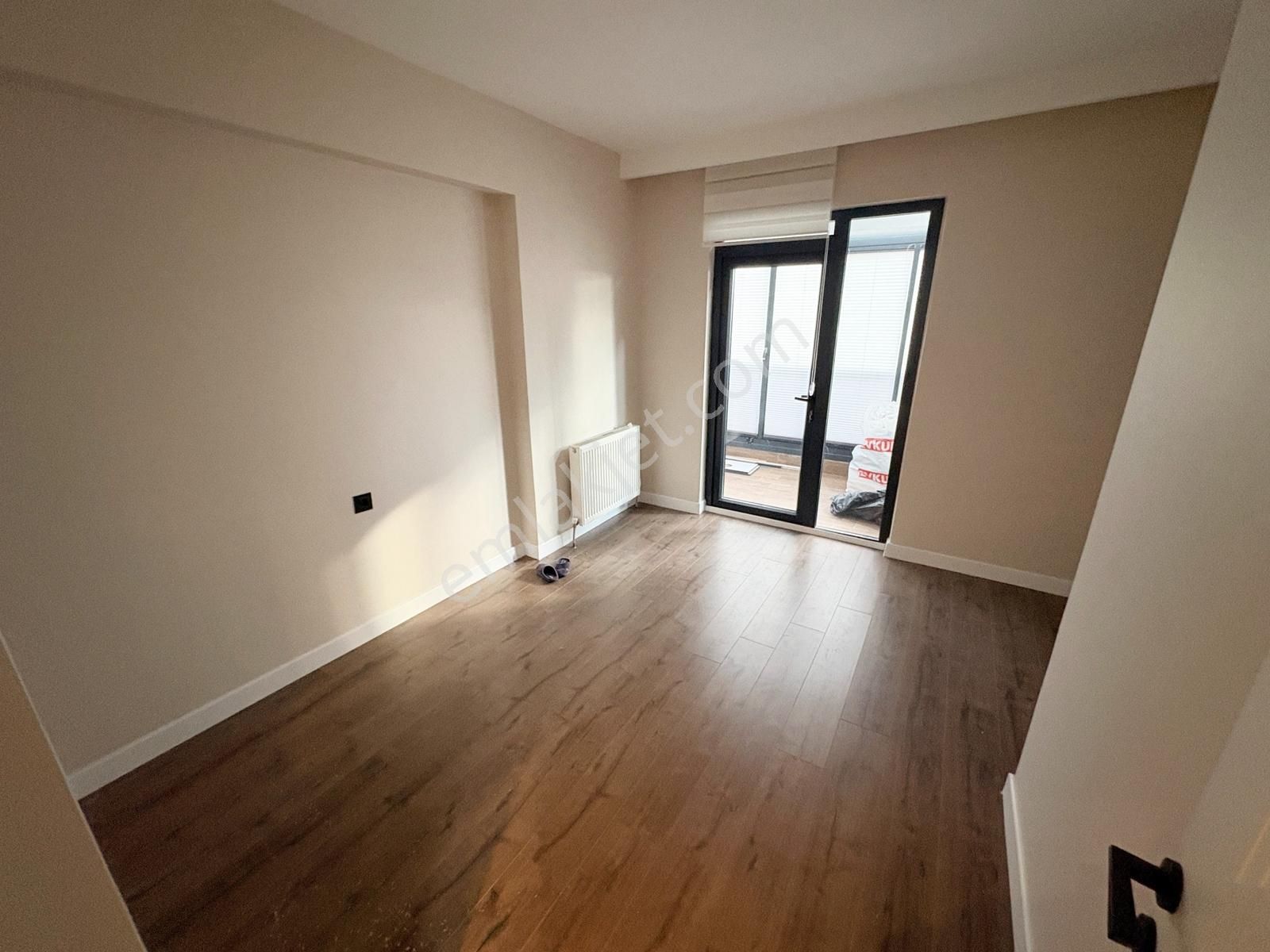 Bienal Ovacık'da Bulvara Cephe Ada Mutfaklı Konforlu Bir Yaşam - Görsel 26