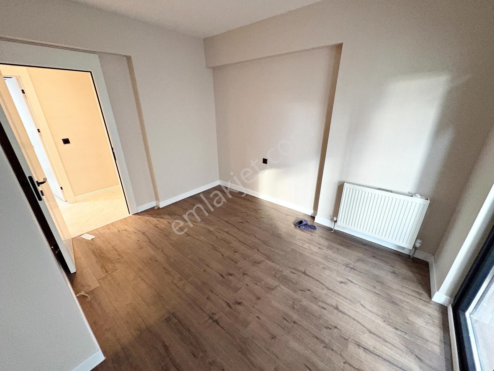 Bienal Ovacık'da Bulvara Cephe Ada Mutfaklı Konforlu Bir Yaşam - Görsel 29