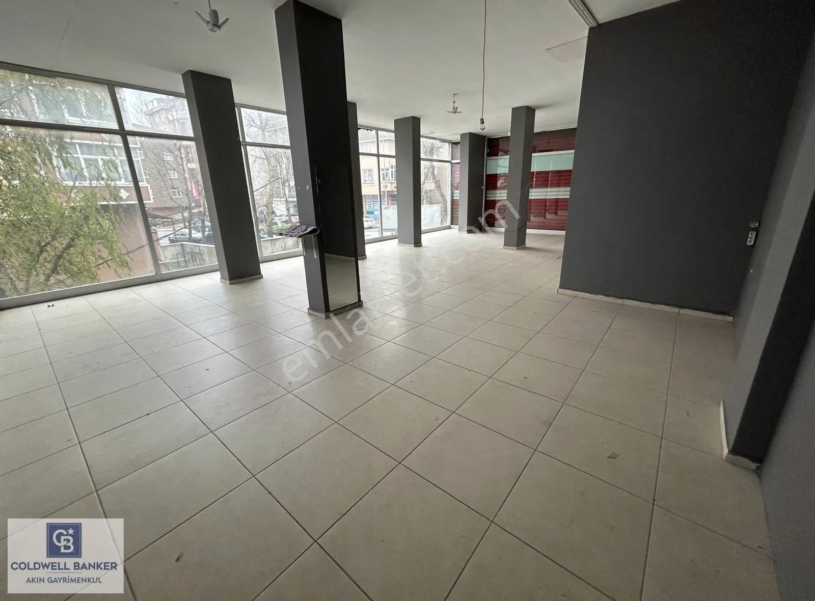 Sancaktepe Veysel Karani Caddesi Üzerinde Kiralık Dükkan - Görsel 23