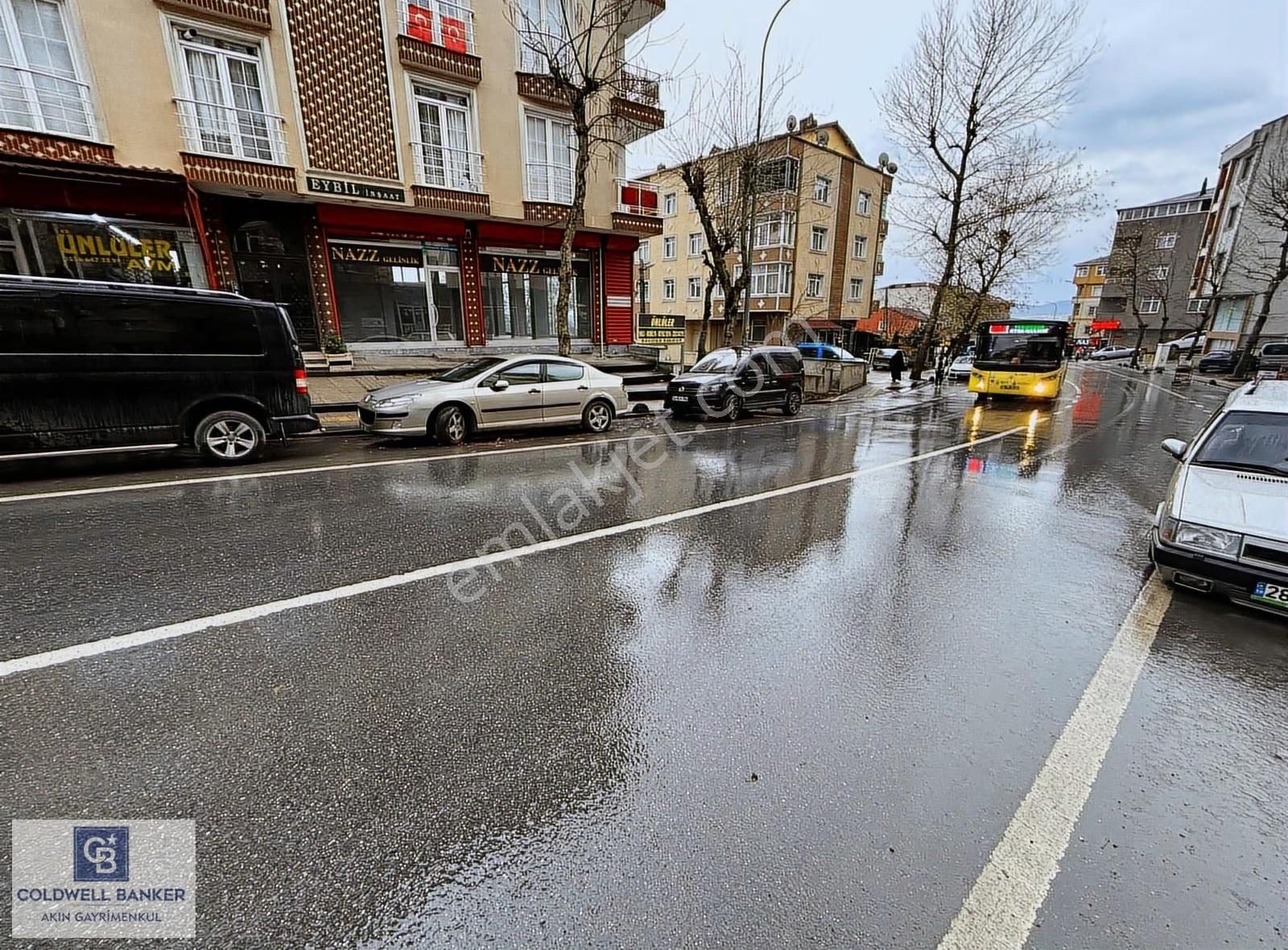 Sancaktepe Veysel Karani Caddesi Üzerinde Kiralık Dükkan - Görsel 29