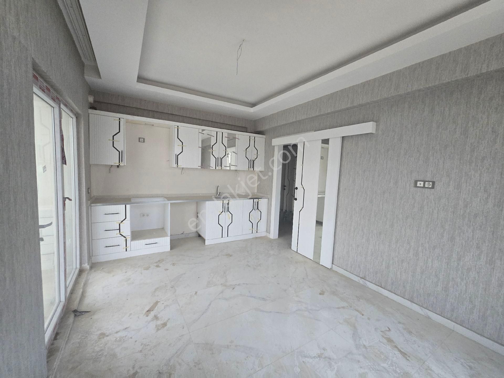 Akçe'den Mükemmel Lokasyon Mükemmel İşçilikle Yatırımlık Sıfır Lüx Daire - Görsel 2