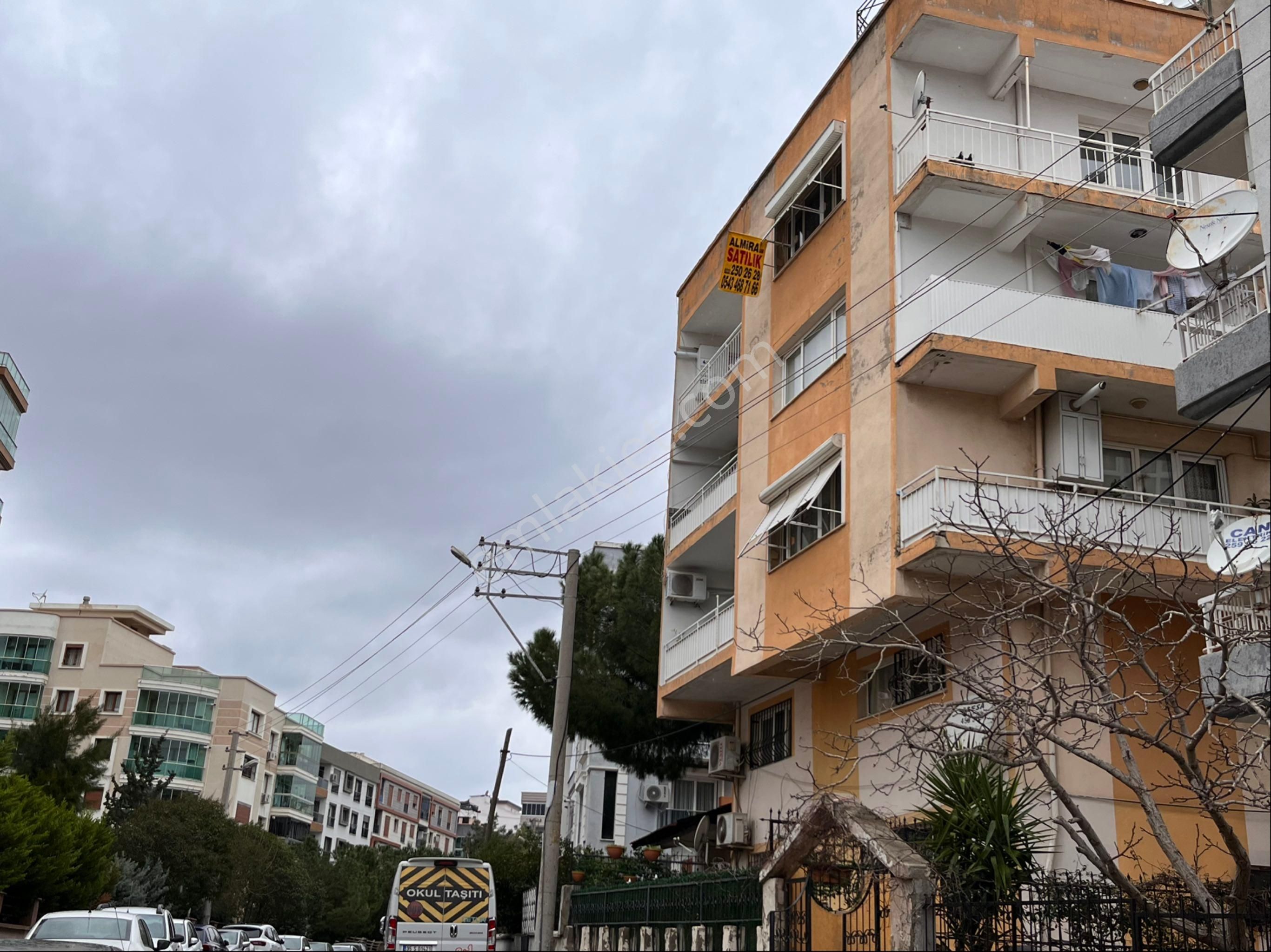 Buca İşçievlerinde Vergi Dairesi Yakınında 2+1 85 M2 Temiz Daire - Görsel 28