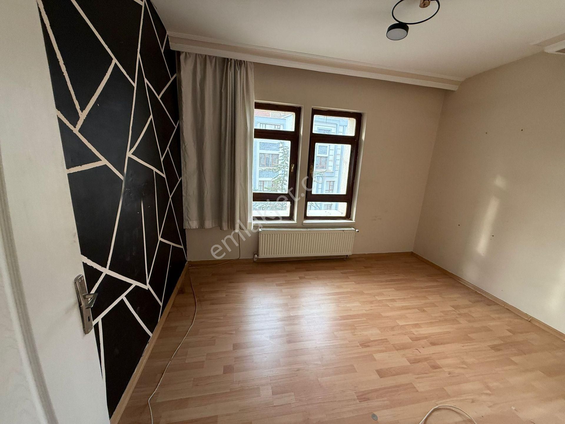 Bilgen Vatan'dan Bağlarbaşı Melek Özen Okulu Arkası Orta Kat 3+1 Geniş M2 Köşe Cephe Kiralık Daire - Görsel 16