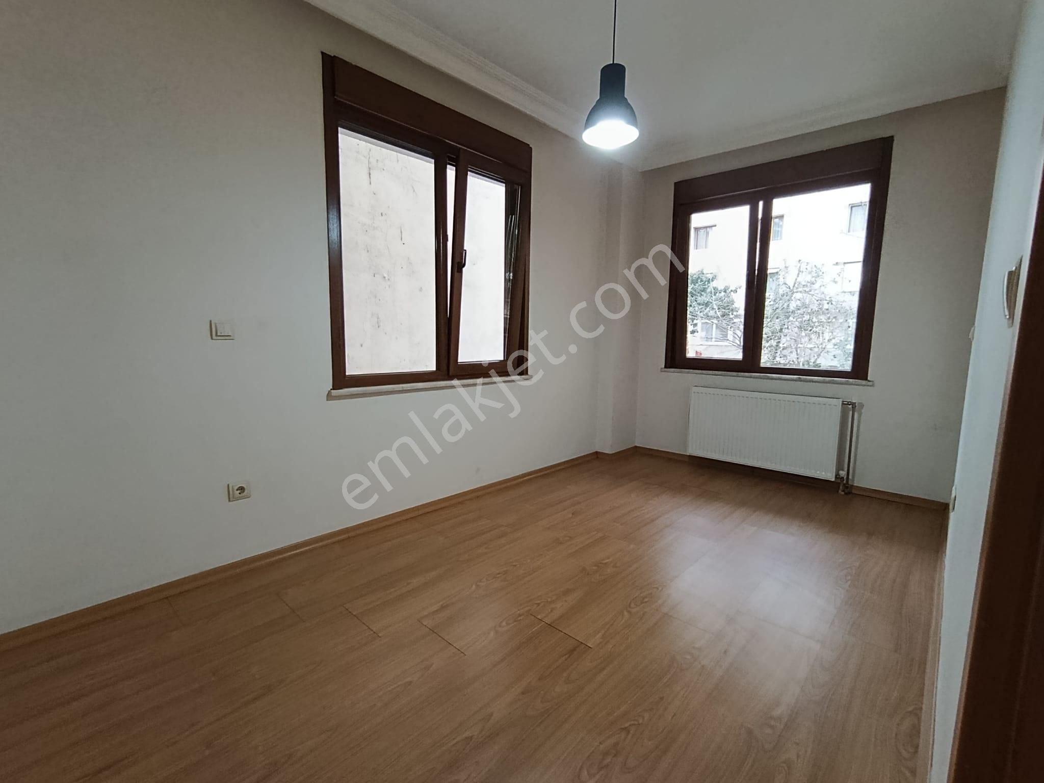 Bakırköy Kartaltepe Mahallesi Merkezi Konuml 1+1 Bahçeli Kiralık - Görsel 10