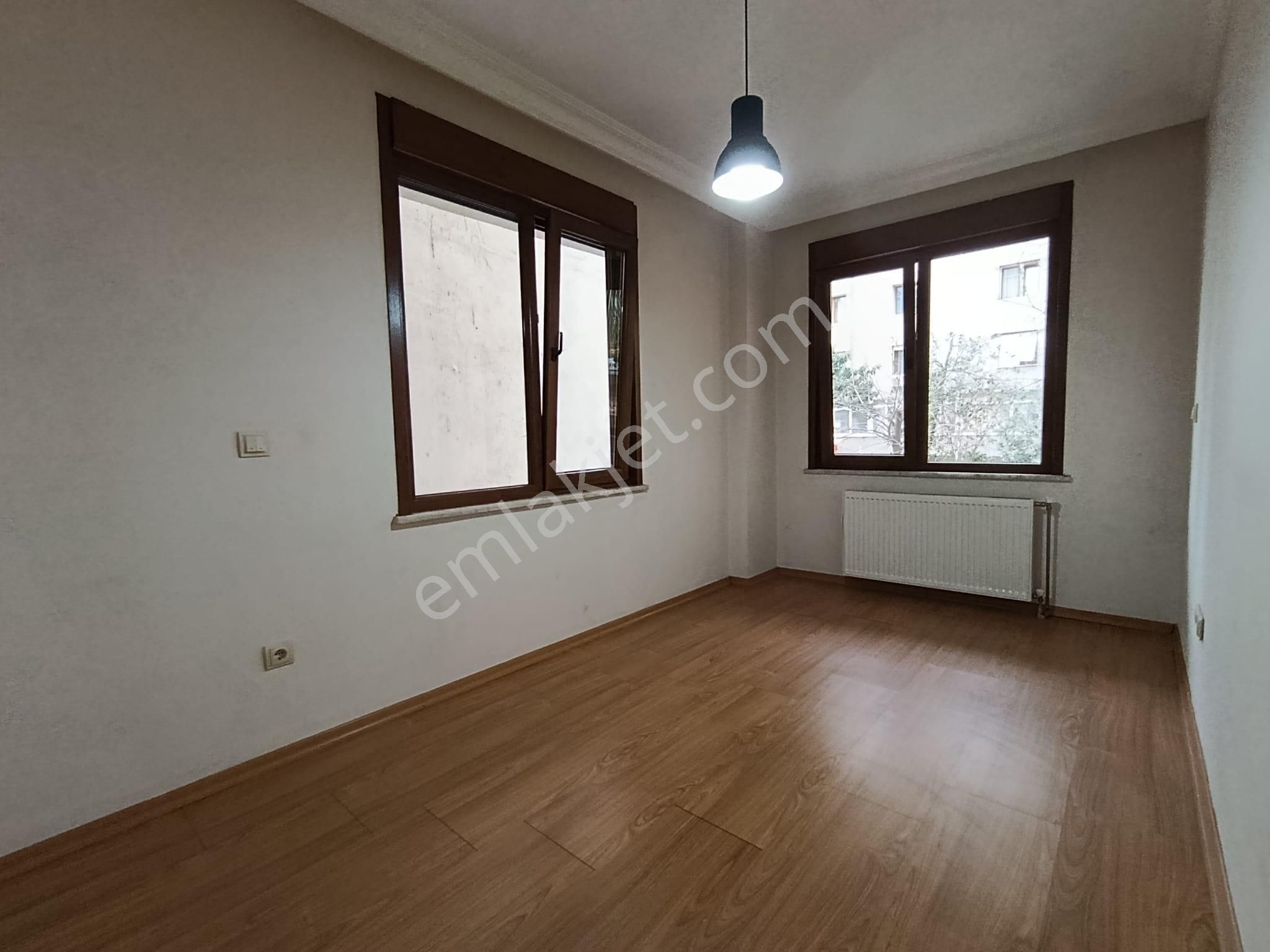 Bakırköy Kartaltepe Mahallesi Merkezi Konuml 1+1 Bahçeli Kiralık - Görsel 9