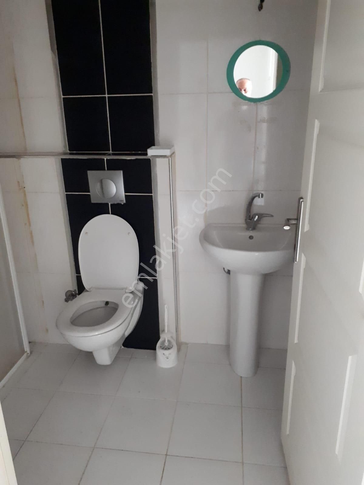 Büyükdere Mahallesi Satılık İskanlı 1+1 - Görsel 2