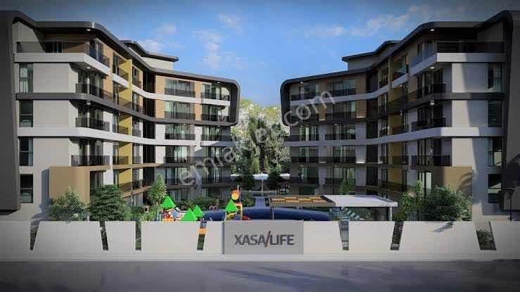 Altıntaş'ta 40 Lık Yolda İskanlı Ara Katta Satılık 1+1