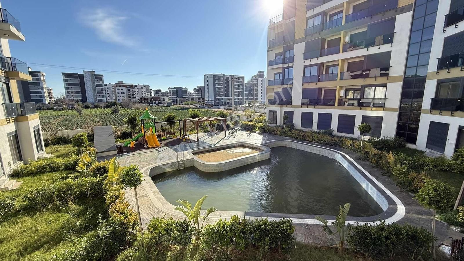 Altıntaş'ta 40 Lık Yolda İskanlı Ara Katta Satılık 1+1 - Görsel 5