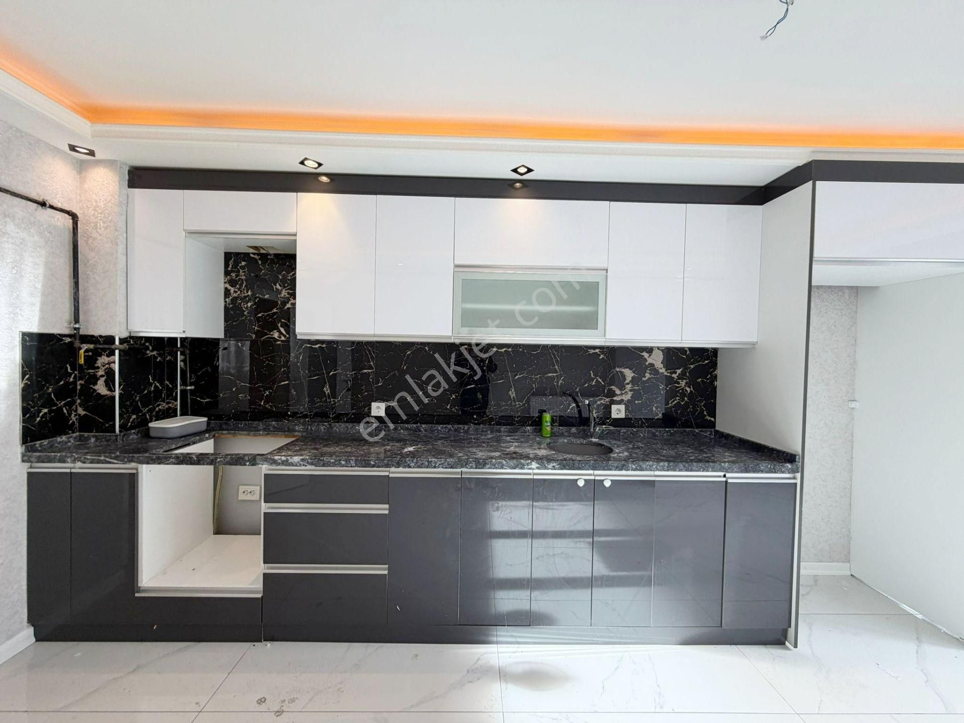 Öz.maşallah Dan Geniş Ve Şık 4+1 Tüm Cepheleri Açık Lükss - Görsel 17