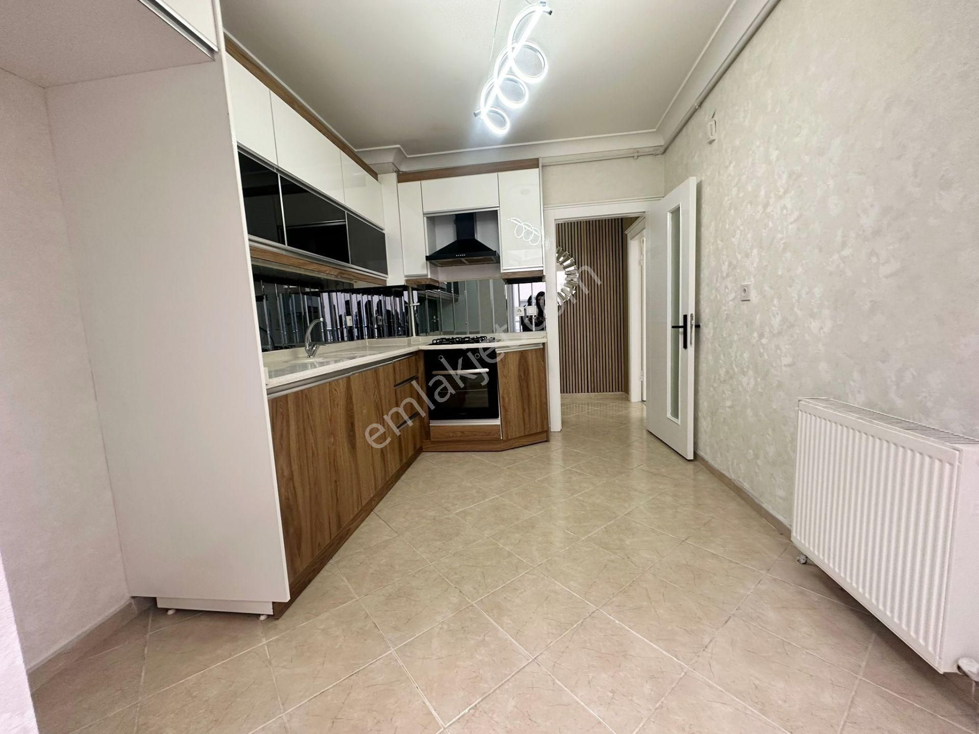 Ovacık'ta Katta Asansörlü Ultra Lüks Yapılı 3+1 Daire - Görsel 4