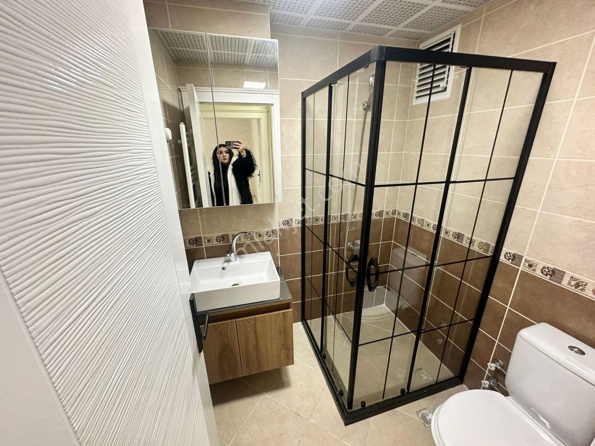 Ovacık'ta Katta Asansörlü Ultra Lüks Yapılı 3+1 Daire - Görsel 18