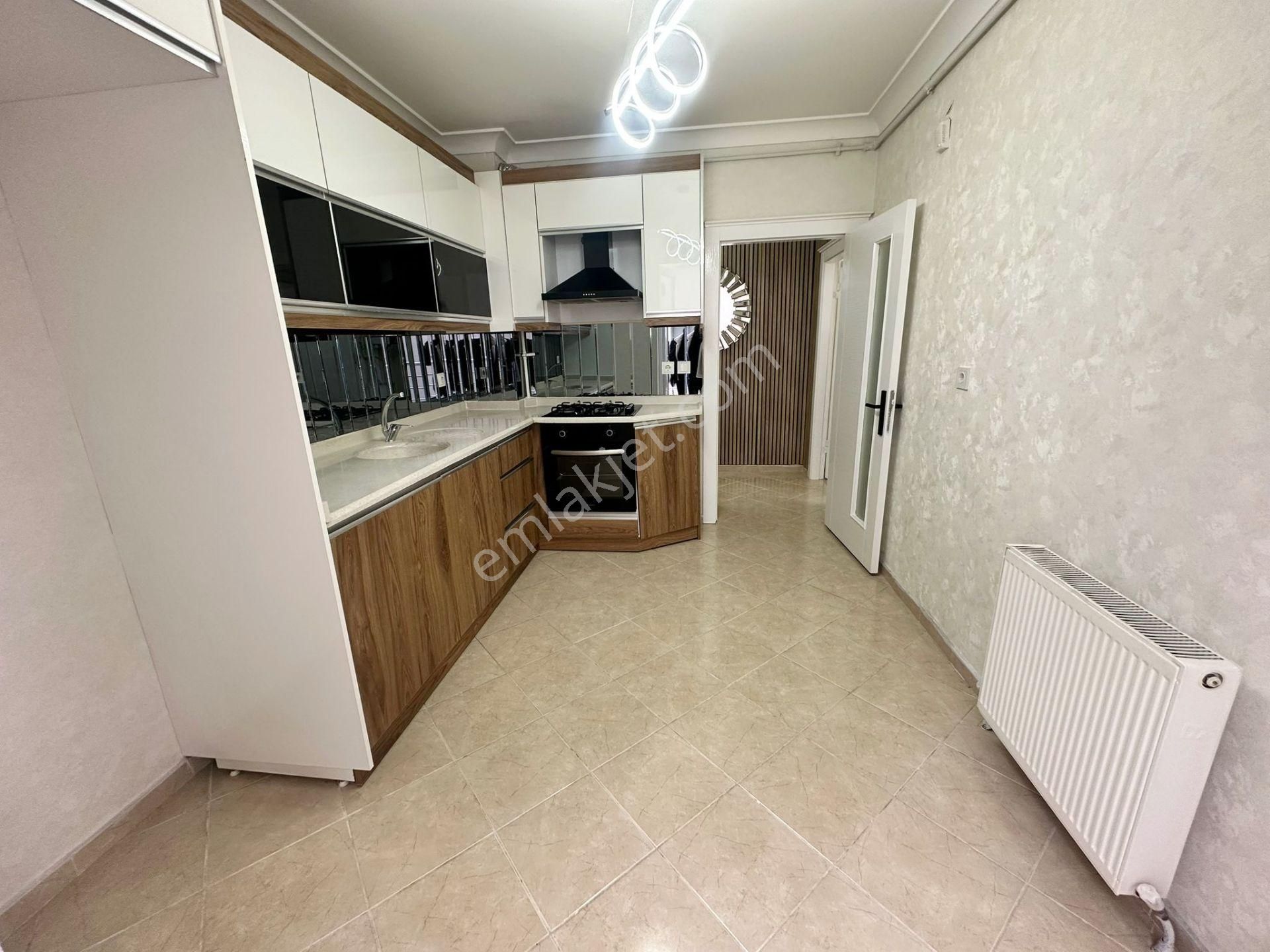 Ovacık'ta Katta Asansörlü Ultra Lüks Yapılı 3+1 Daire - Görsel 3