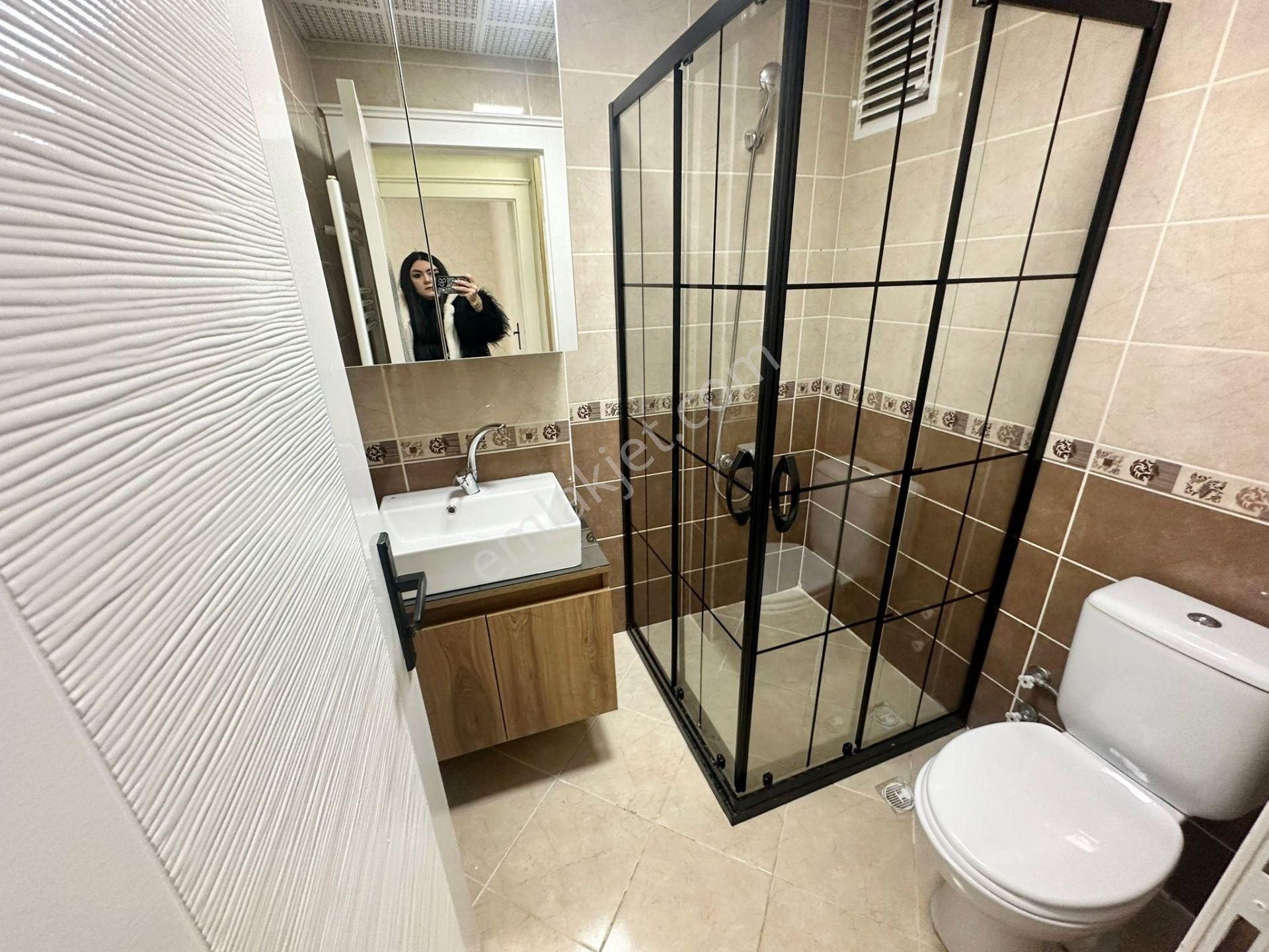 Ovacık'ta Katta Asansörlü Ultra Lüks Yapılı 3+1 Daire - Görsel 19