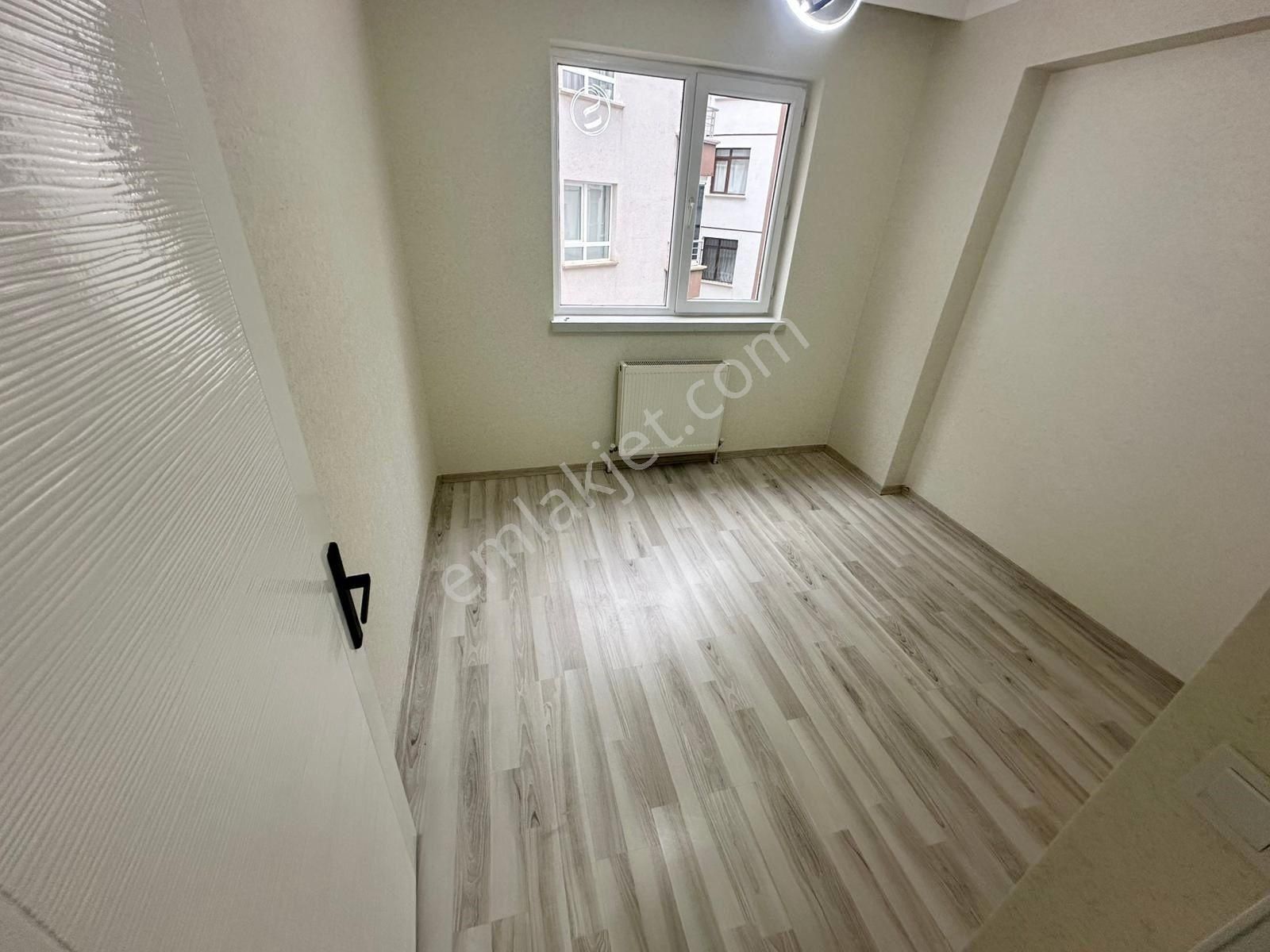 Ovacık'ta Katta Asansörlü Ultra Lüks Yapılı 3+1 Daire - Görsel 14