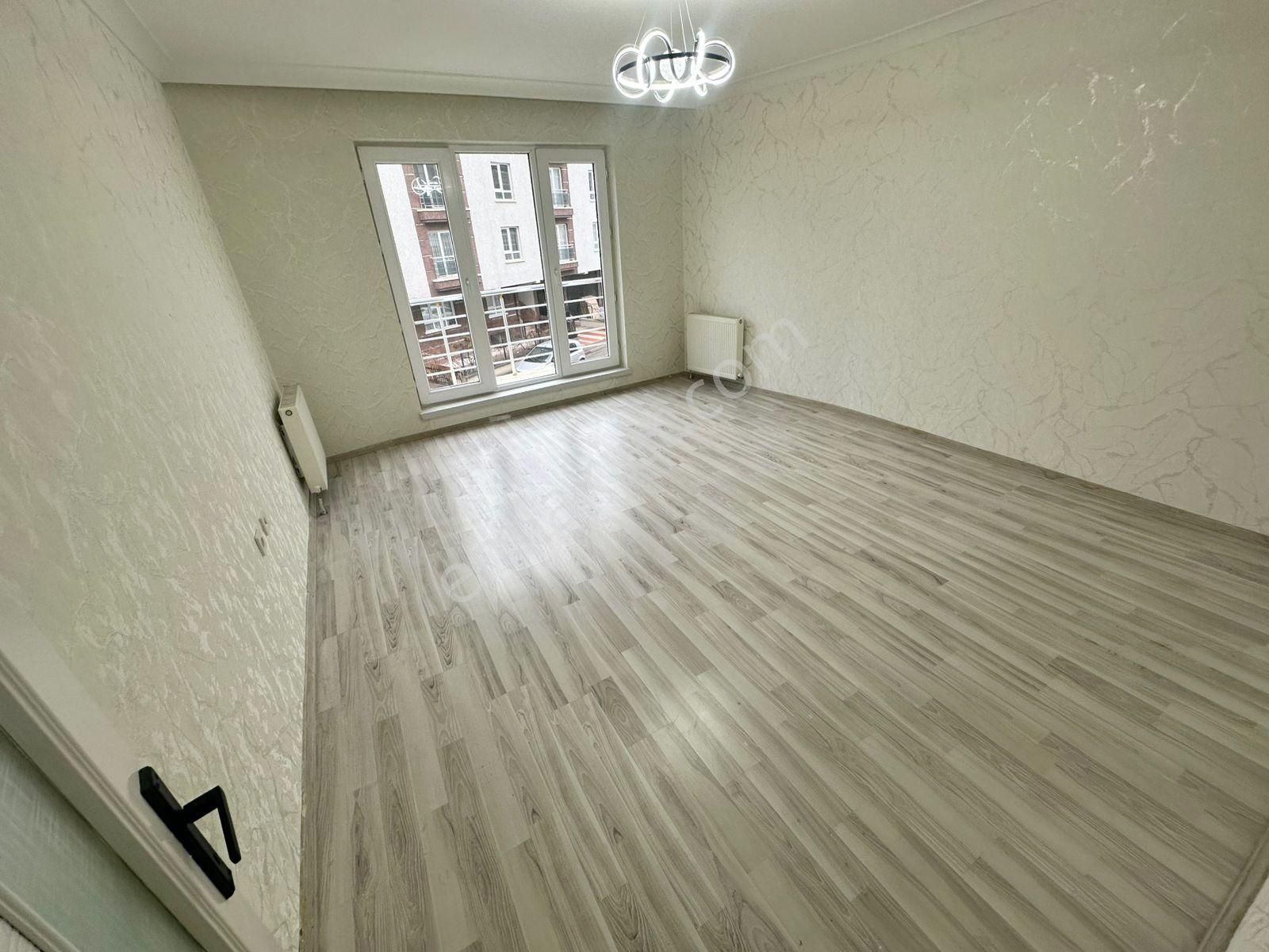 Ovacık'ta Katta Asansörlü Ultra Lüks Yapılı 3+1 Daire - Görsel 6