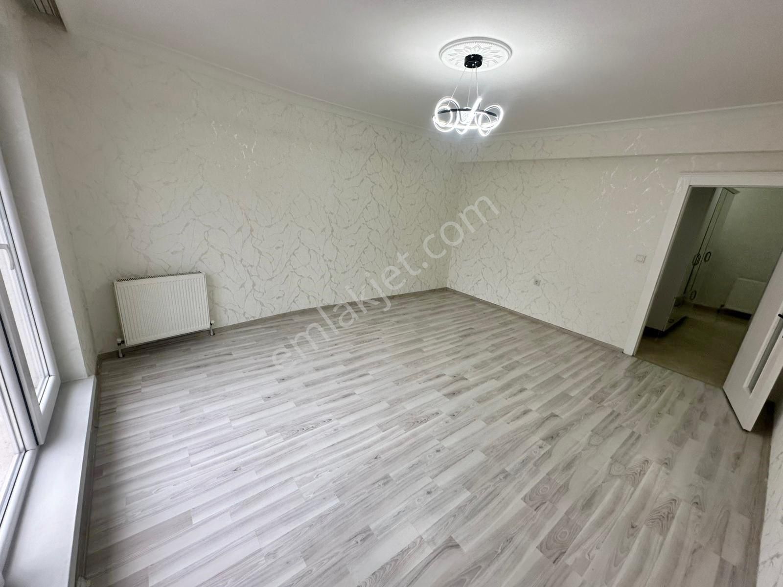 Ovacık'ta Katta Asansörlü Ultra Lüks Yapılı 3+1 Daire - Görsel 8