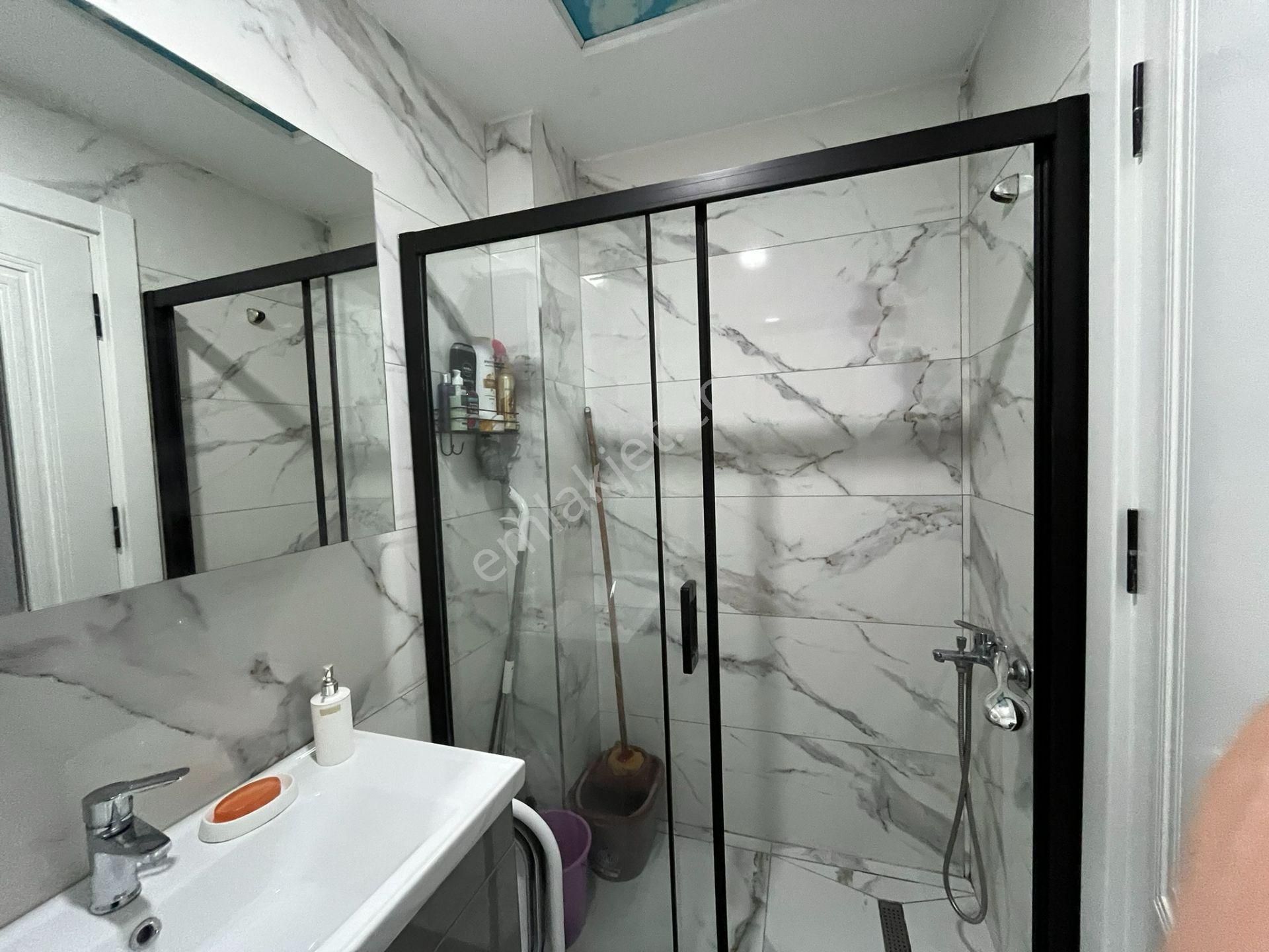 Prestijli Sitede Açık Havuzlu Lüks 2+1 Daire - Görsel 24