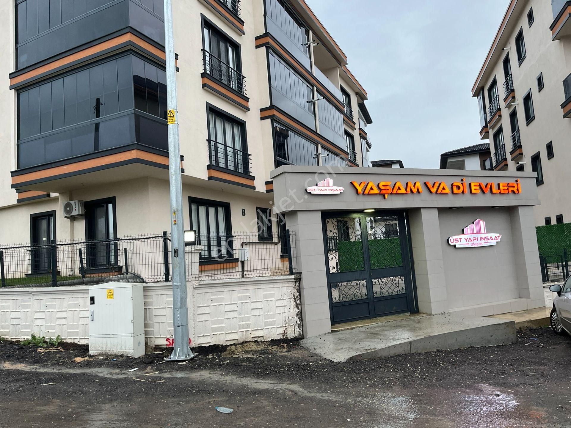 Prestijli Sitede Açık Havuzlu Lüks 2+1 Daire - Görsel 28