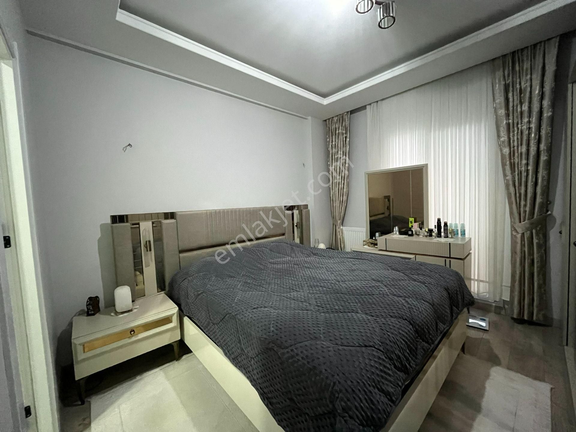 Prestijli Sitede Açık Havuzlu Lüks 2+1 Daire - Görsel 15