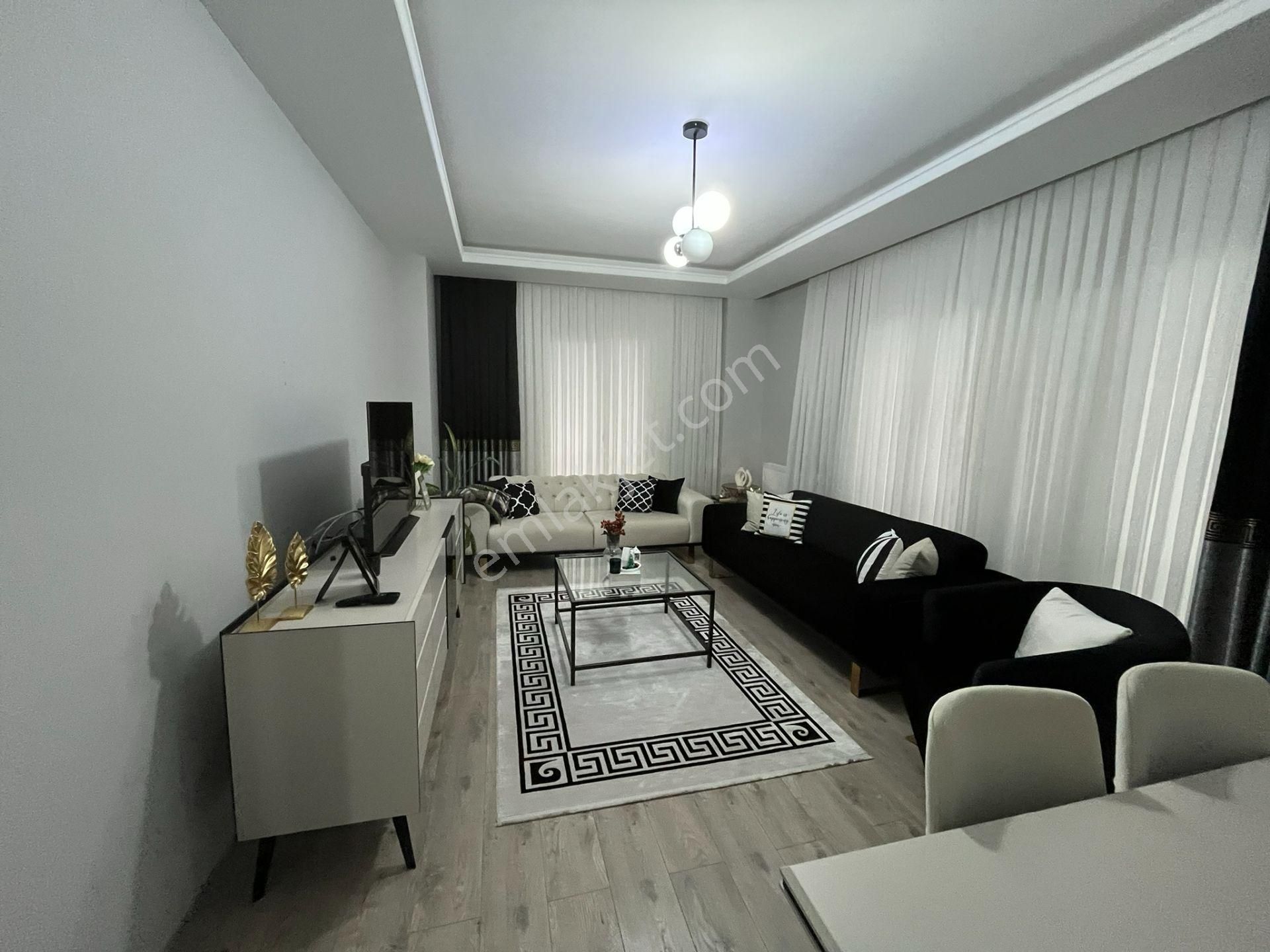 Prestijli Sitede Açık Havuzlu Lüks 2+1 Daire - Görsel 10