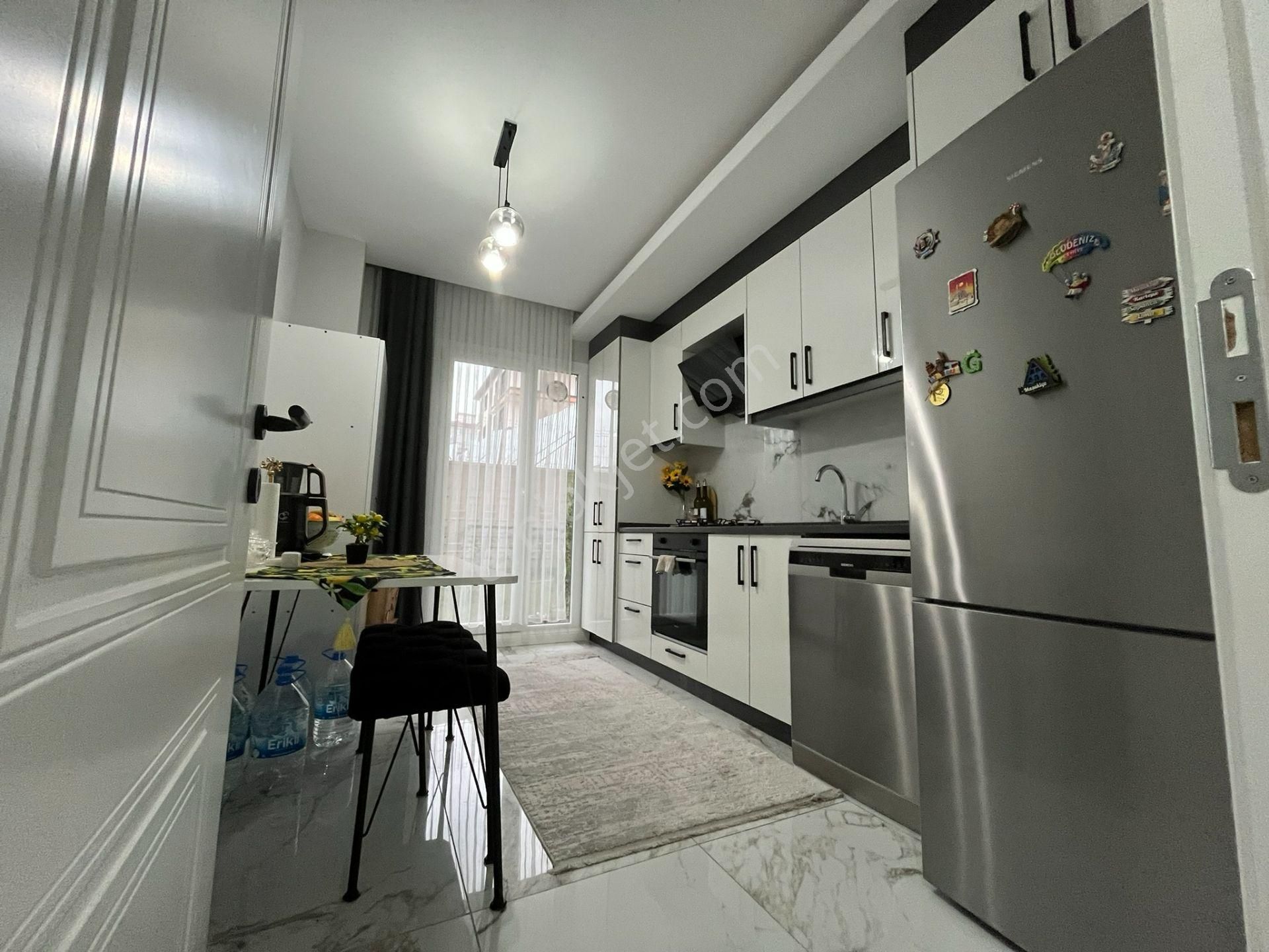 Prestijli Sitede Açık Havuzlu Lüks 2+1 Daire - Görsel 20