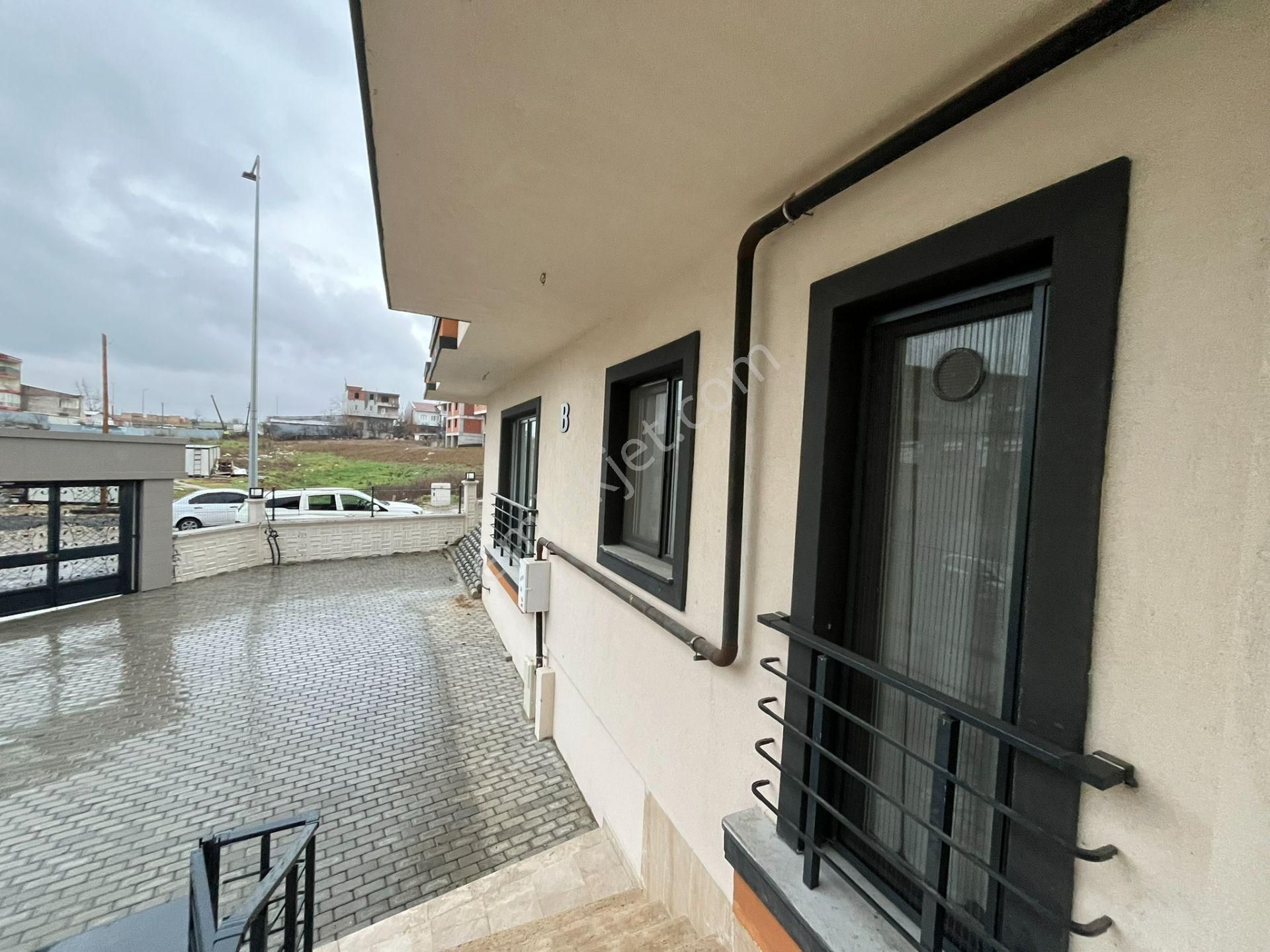 Prestijli Sitede Açık Havuzlu Lüks 2+1 Daire - Görsel 30