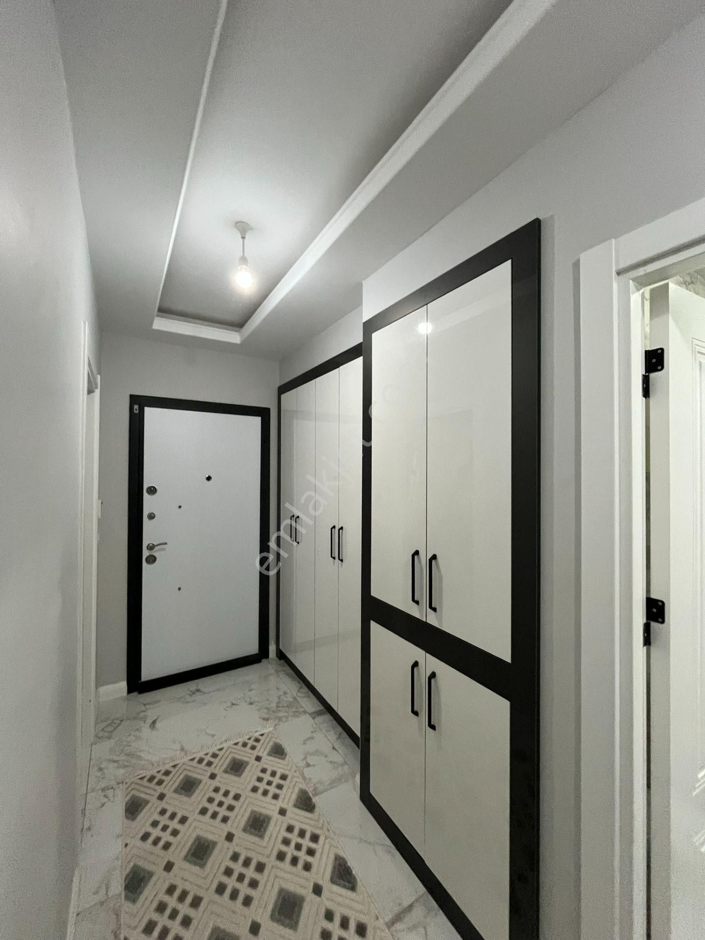 Prestijli Sitede Açık Havuzlu Lüks 2+1 Daire - Görsel 3