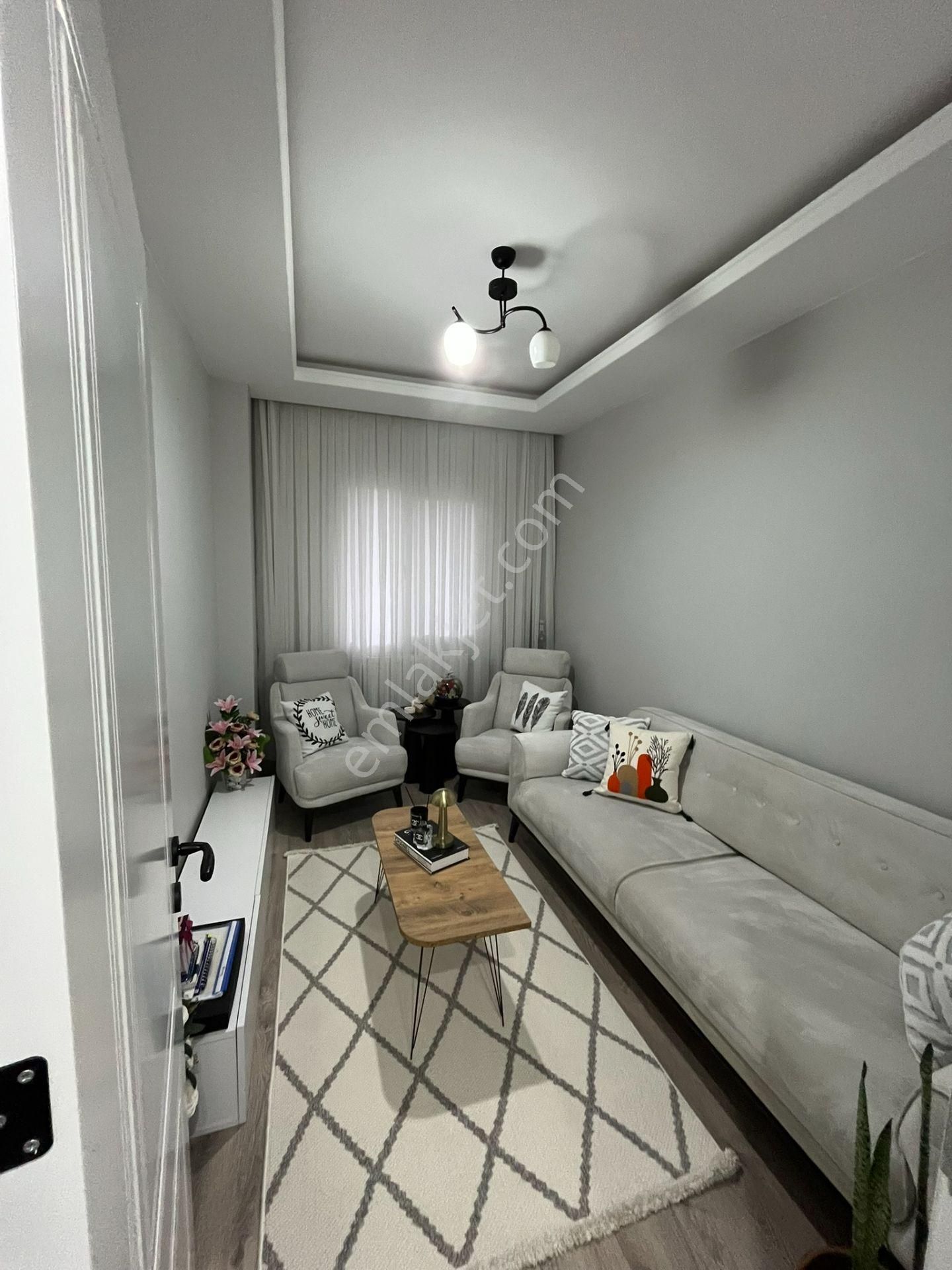 Prestijli Sitede Açık Havuzlu Lüks 2+1 Daire - Görsel 5