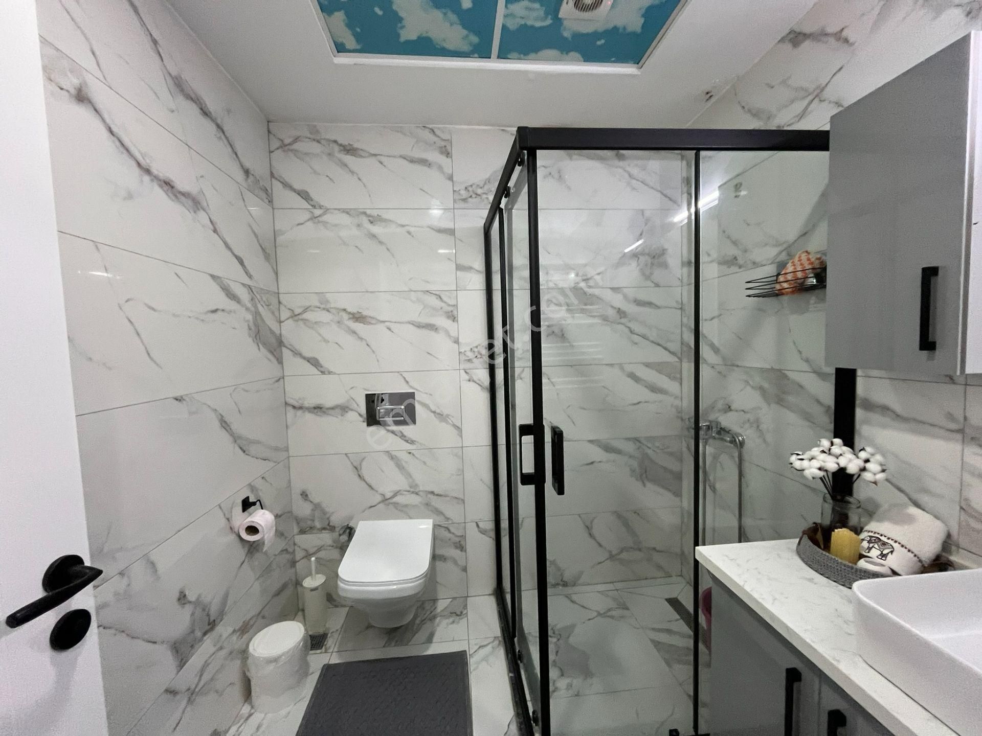 Prestijli Sitede Açık Havuzlu Lüks 2+1 Daire - Görsel 27