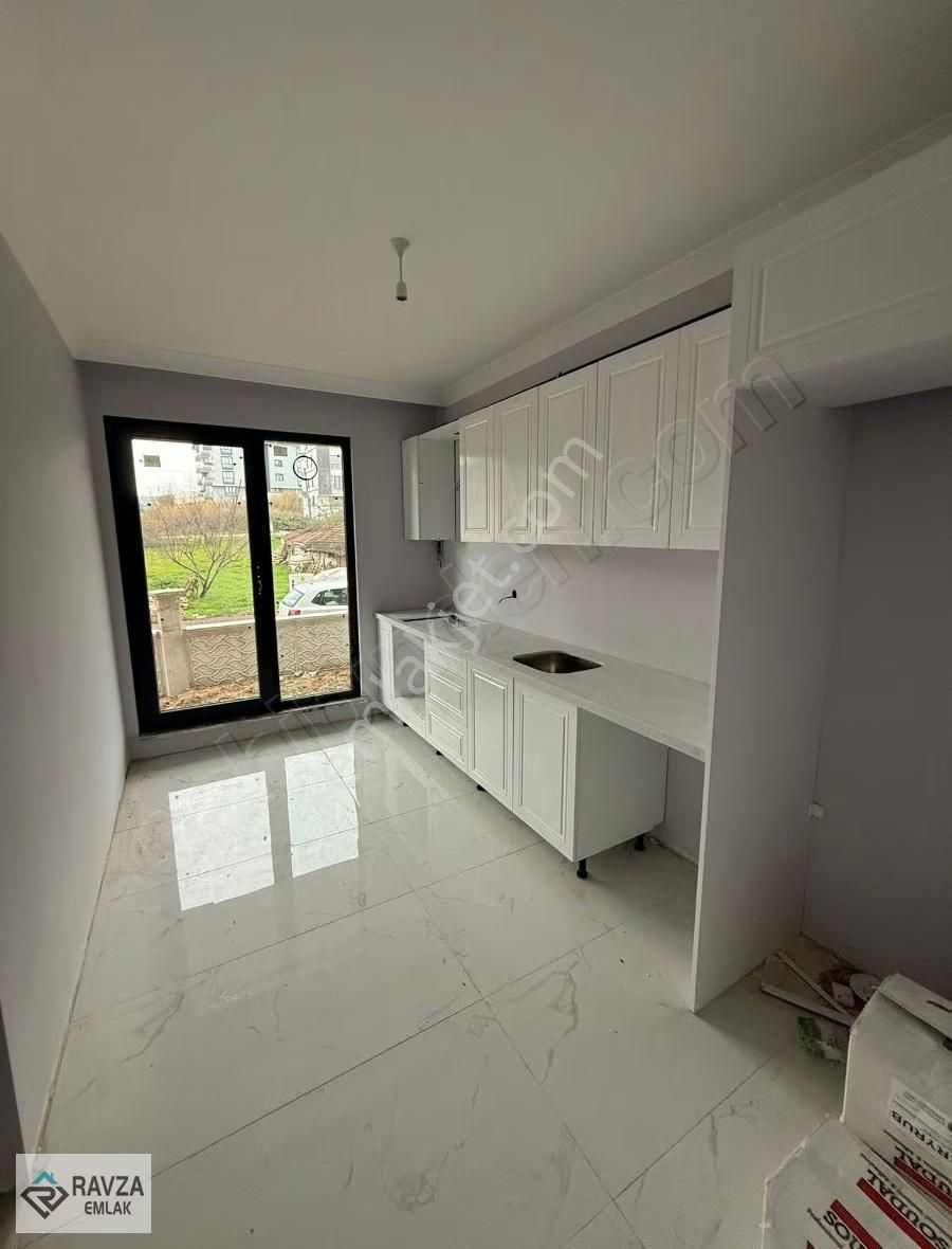 Ravza Emlak'tan Kelebek Çayırında Giriş 2+1 | 75 M² Fırsat Daire - Görsel 3