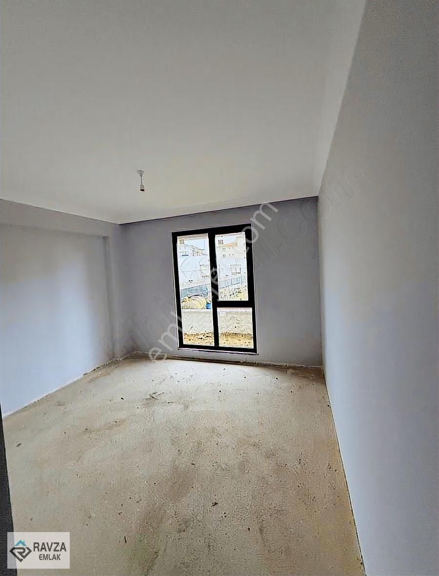 Ravza Emlak'tan Kelebek Çayırında Giriş 2+1 | 75 M² Fırsat Daire - Görsel 2