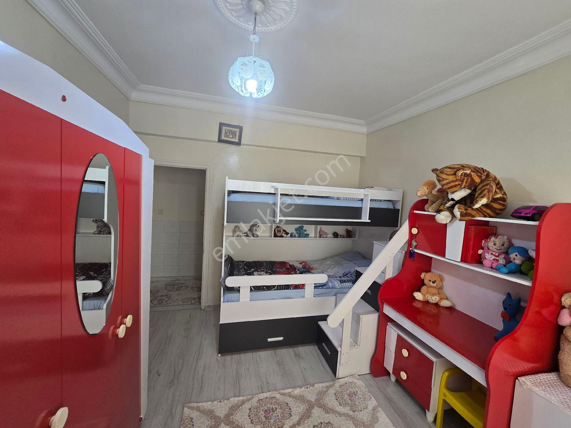 Akçe'den Gözde Lokasyonda Bölgenin En Bakımlı Ve Geniş Oturumlu Dairesi - Görsel 18