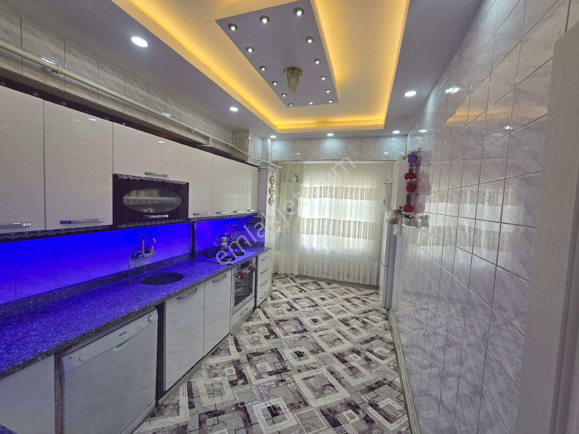 Akçe'den Gözde Lokasyonda Bölgenin En Bakımlı Ve Geniş Oturumlu Dairesi - Görsel 8