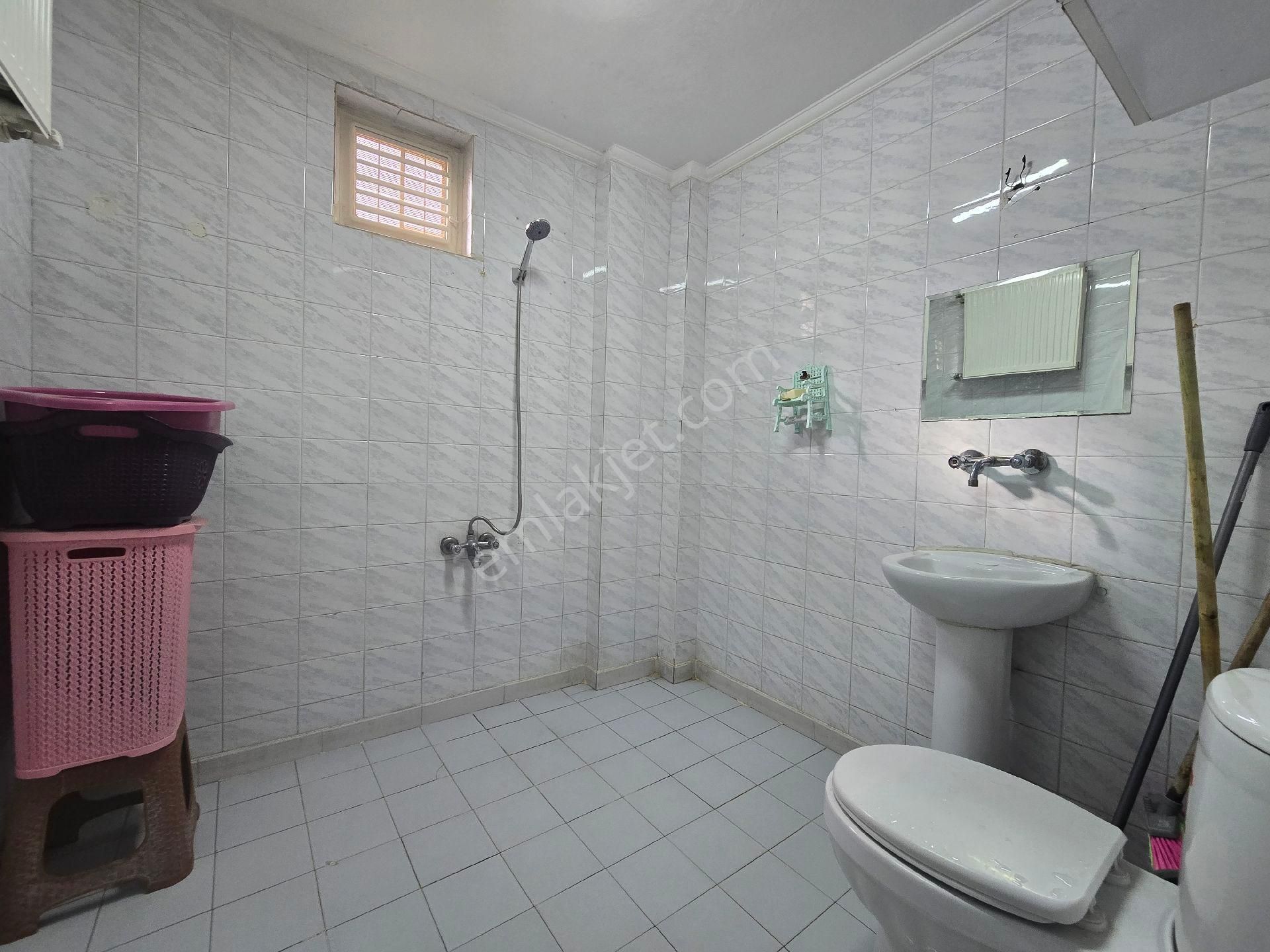 Akçe'den Gözde Lokasyonda Bölgenin En Bakımlı Ve Geniş Oturumlu Dairesi - Görsel 22