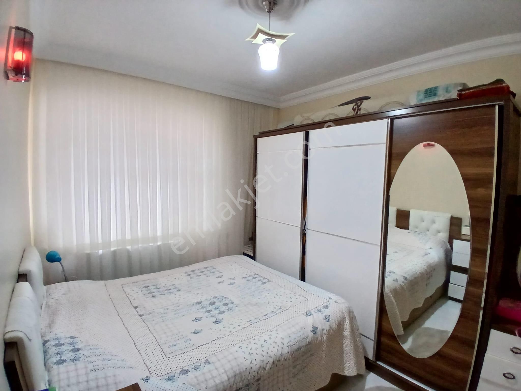 Akçay Emlak'tan Akşehir Cumhuriyet İlkokulu Yanında Bakımlı Doğalgazlı Ara Kat Satılık 2+1 Daire - Görsel 14