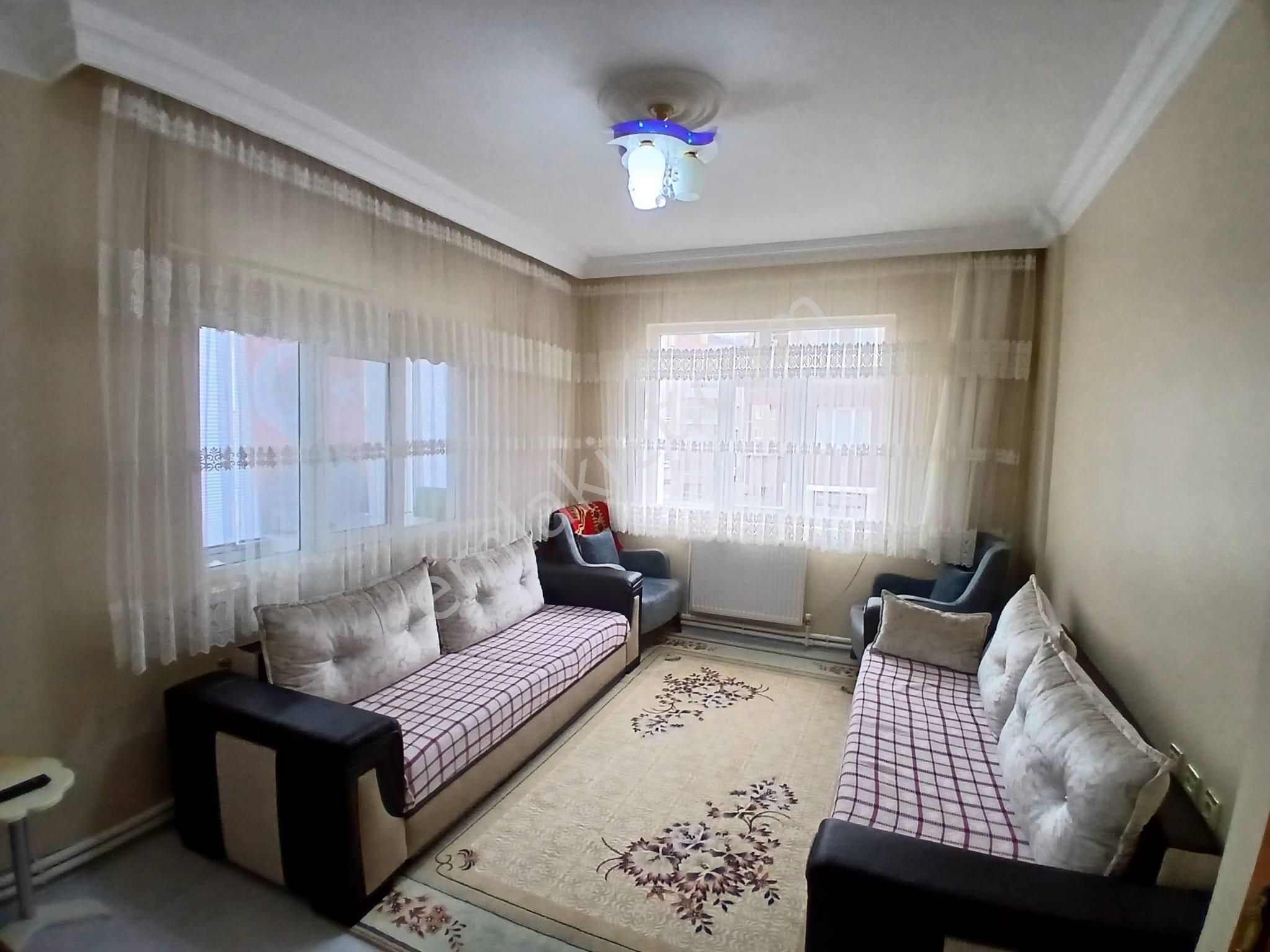 Akçay Emlak'tan Akşehir Cumhuriyet İlkokulu Yanında Bakımlı Doğalgazlı Ara Kat Satılık 2+1 Daire - Görsel 10