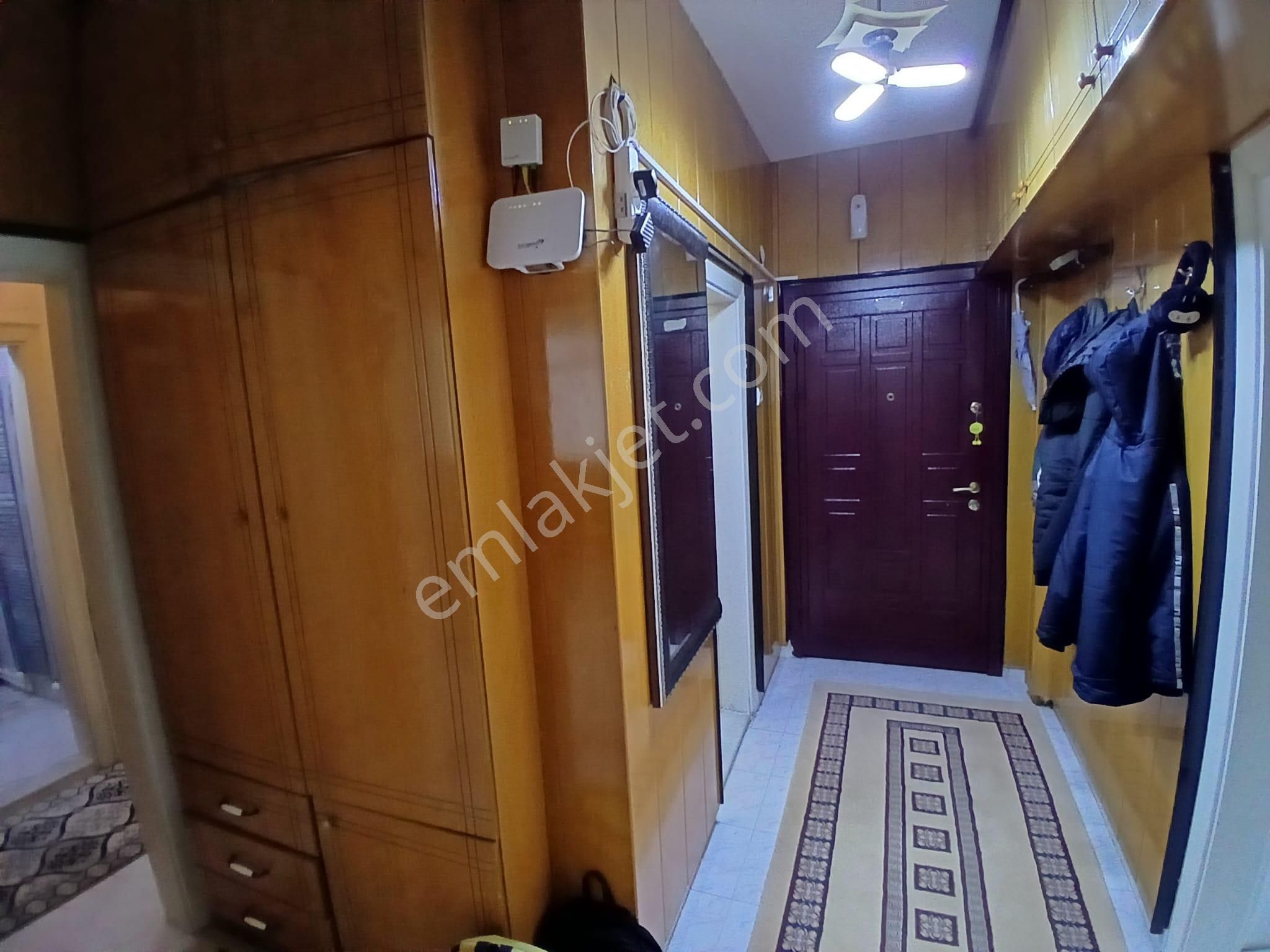 Akçay Emlak'tan Akşehir Cumhuriyet İlkokulu Yanında Bakımlı Doğalgazlı Ara Kat Satılık 2+1 Daire - Görsel 33