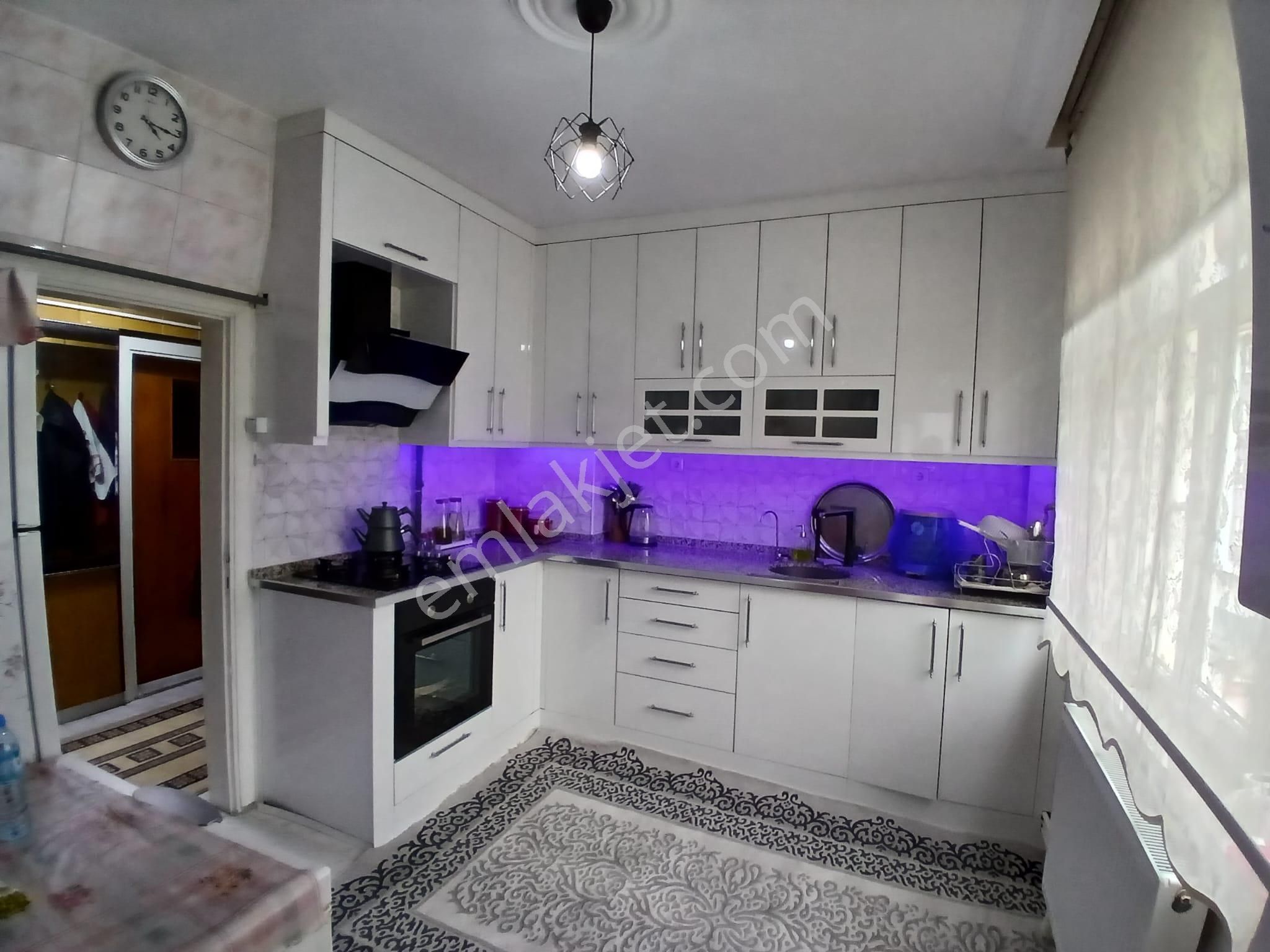 Akçay Emlak'tan Akşehir Cumhuriyet İlkokulu Yanında Bakımlı Doğalgazlı Ara Kat Satılık 2+1 Daire - Görsel 25