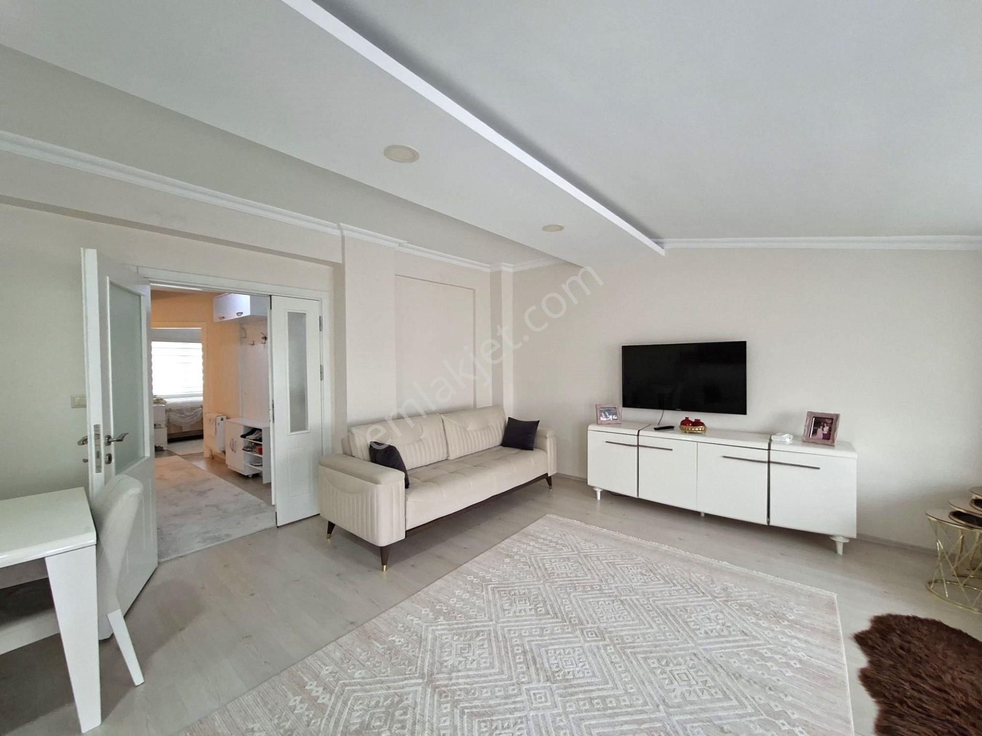 Recep Ümit'ten Derman Caddesi Yakını Satılık 3+1 Asansörlü Panoramik Manzaralı Lux Dubleks Daire - Görsel 2