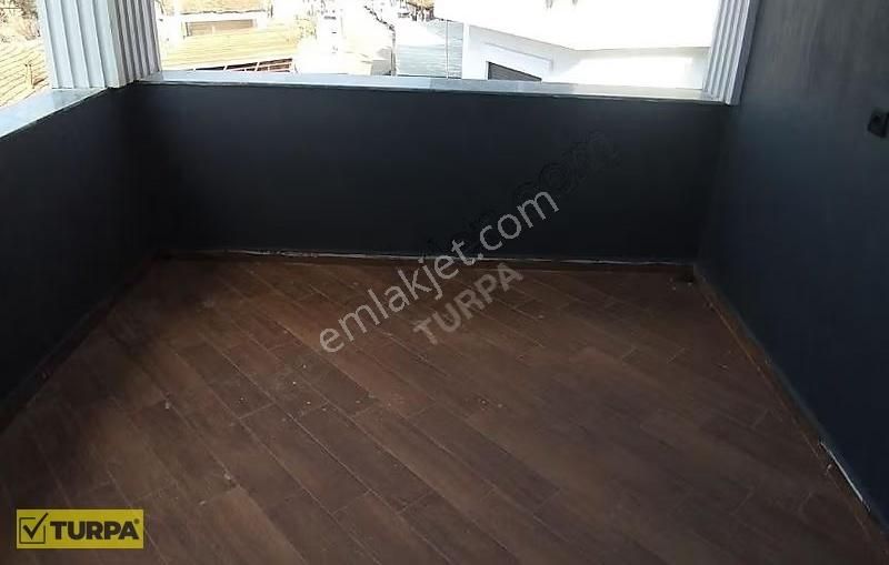 Menderes' Te Villalar Bölgesinde 4+1 Triplex Villa - Görsel 12