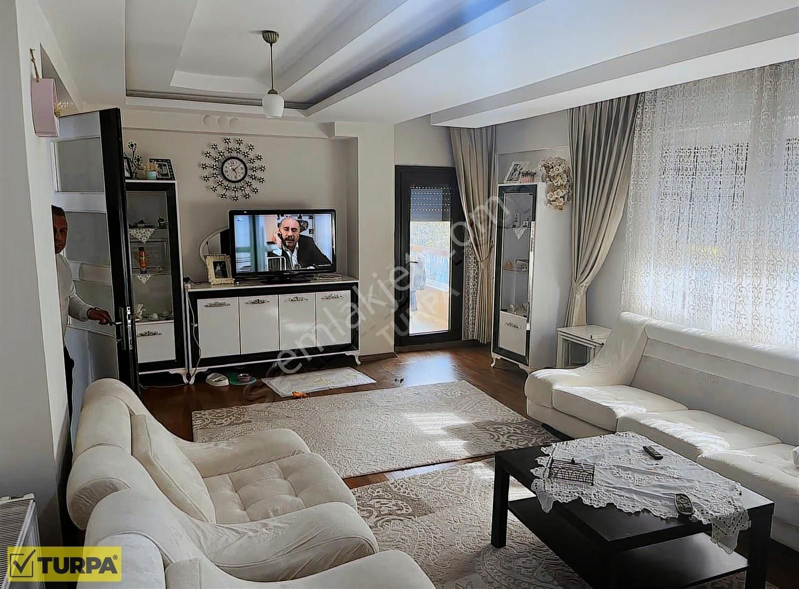 Gaziemir 9 Eylül Mahallesi Satılık Yüksek Giriş Daire - Görsel 2