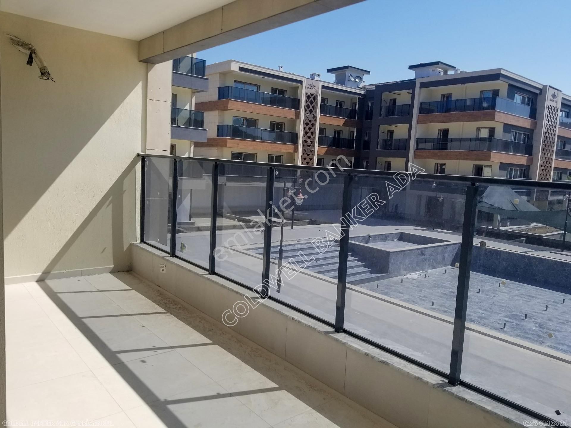 Kuşadası İkiçeşmelik Mahallesinde Otoparklı Güvenlikli Yeni 1+1 Daire - Görsel 8