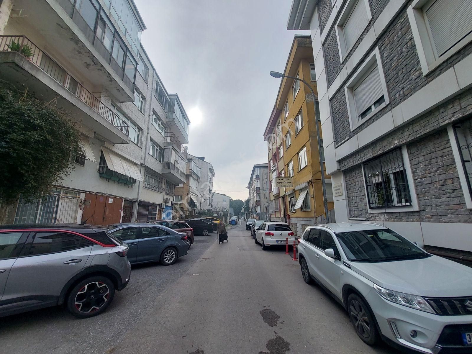 Salacak Satılık 2+1 Yatırımlık Daire - Görsel 25