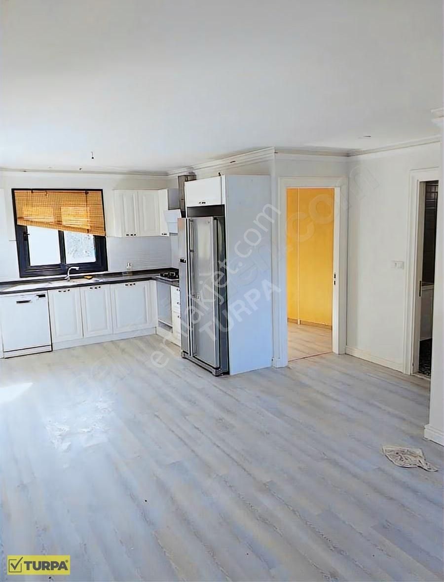 Karacaağaç Güvenlikli Sitede Satılık Bahçeli Ev - Görsel 6