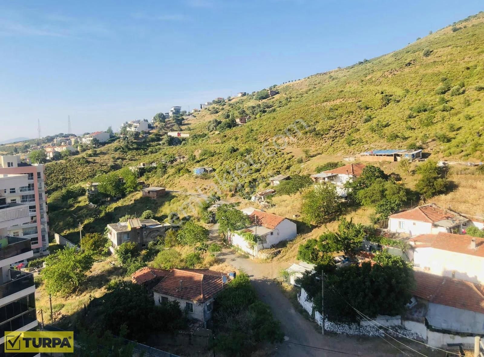 Balçova Çetin Emeç Mahallesinde Trıplex Villa - Görsel 4
