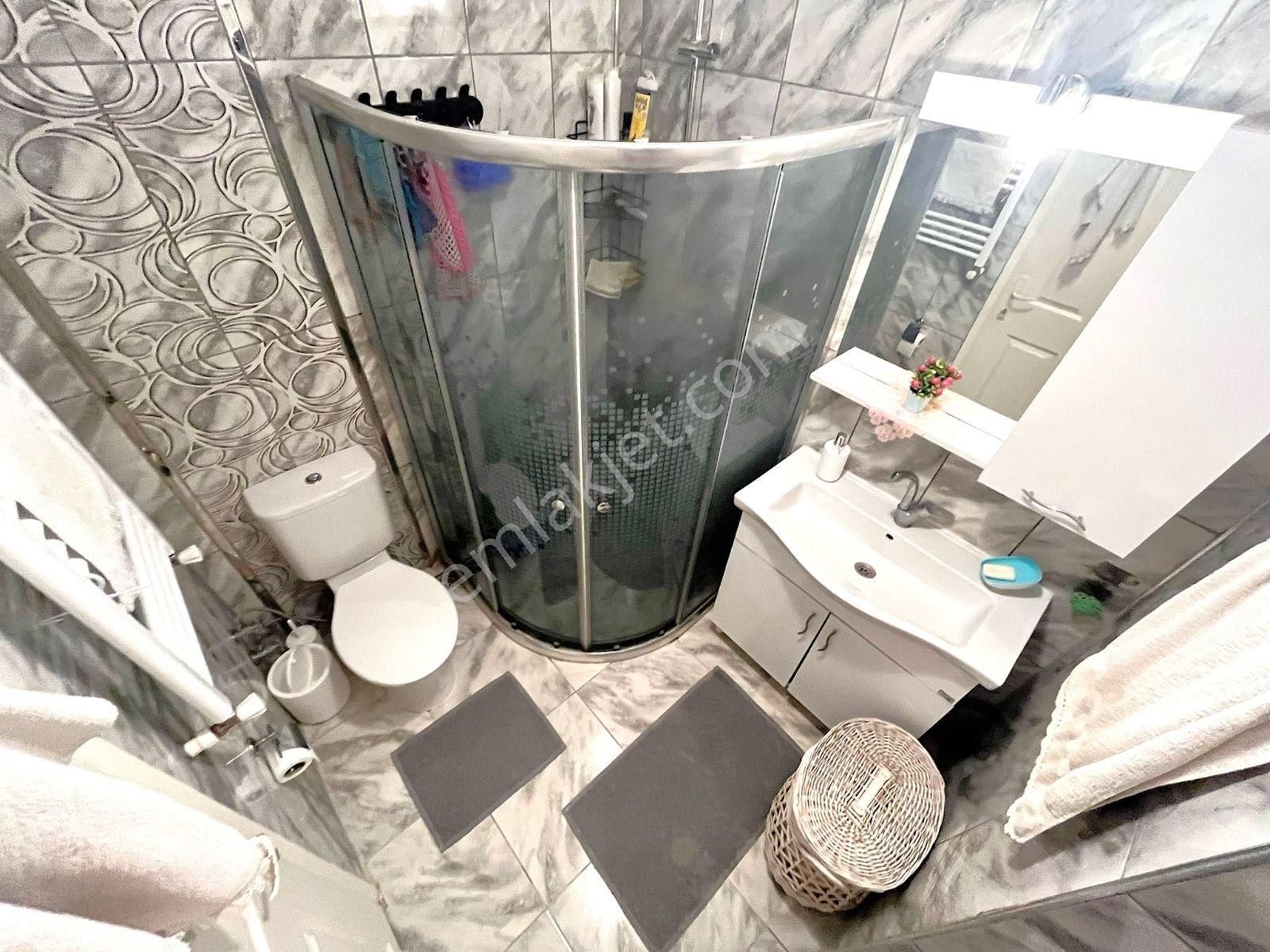 ꧁ay Emlaktan꧂akçay'da Site İçerisinde Kombili Arakat Full Kredili Geniş Balkonlu Satılık 2+1 Daire - Görsel 24