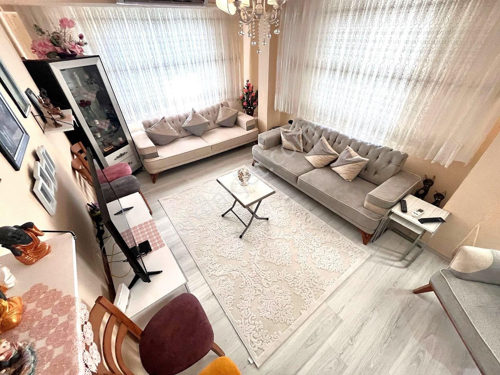 ꧁ay Emlaktan꧂akçay'da Site İçerisinde Kombili Arakat Full Kredili Geniş Balkonlu Satılık 2+1 Daire - Görsel 4