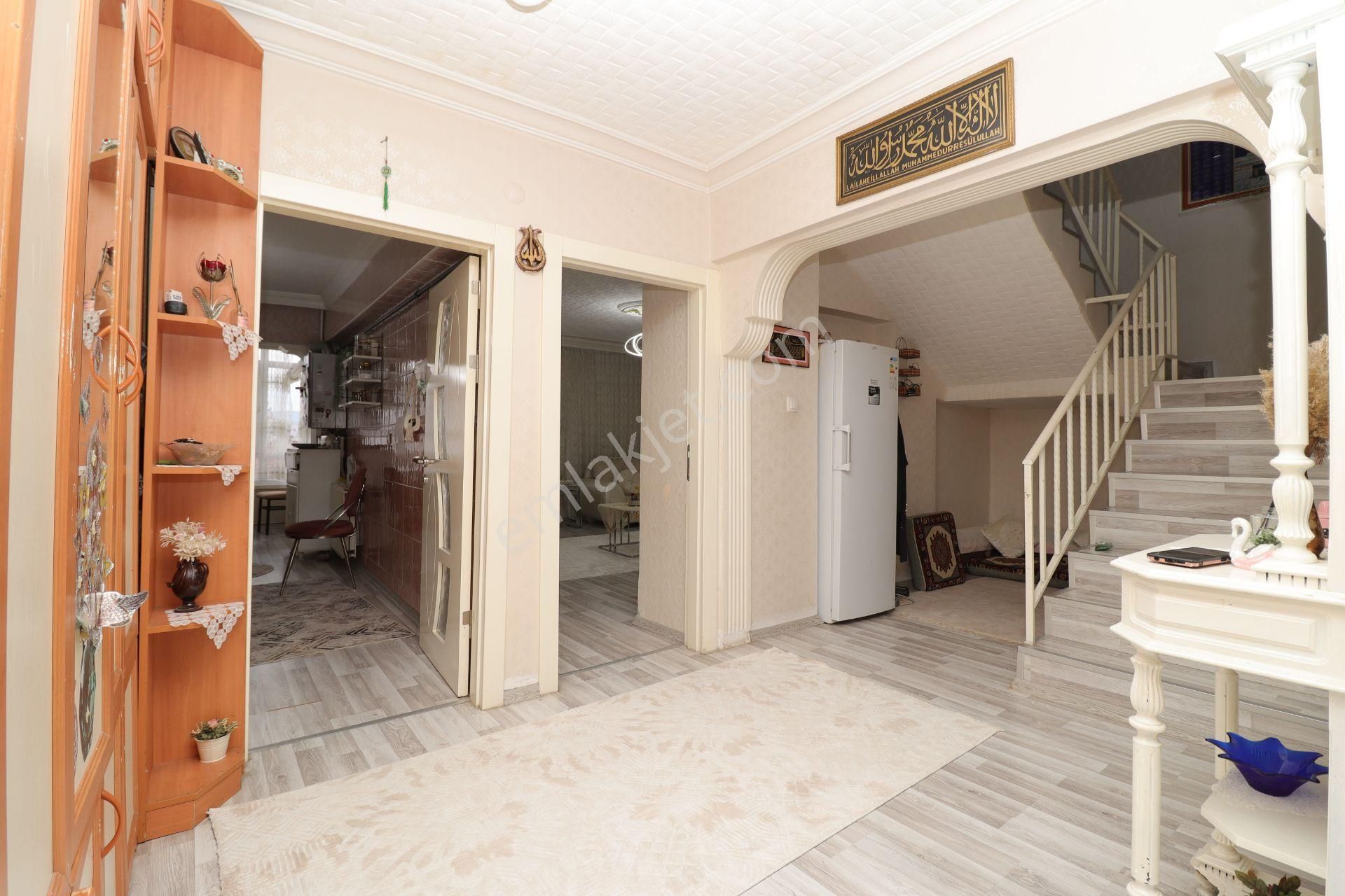 Akif'ten Topçu'da 14.cadde'ye Yakın Güney Batı Ön Cephe 4+1 Teras Daire - Görsel 20