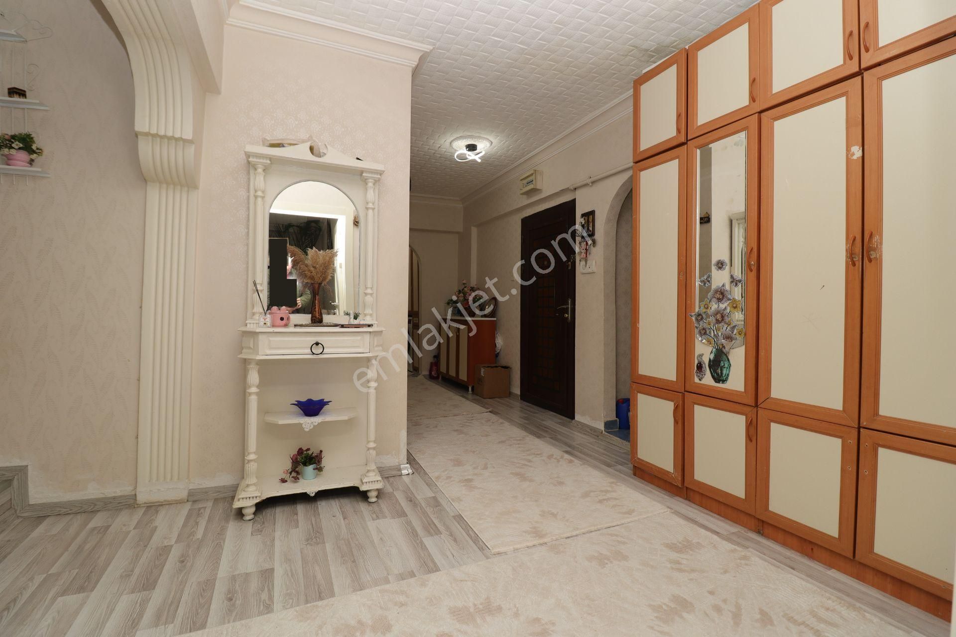 Akif'ten Topçu'da 14.cadde'ye Yakın Güney Batı Ön Cephe 4+1 Teras Daire - Görsel 9